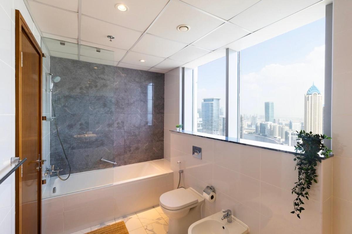 Burj Khalifa View In Business Bay Apartment *