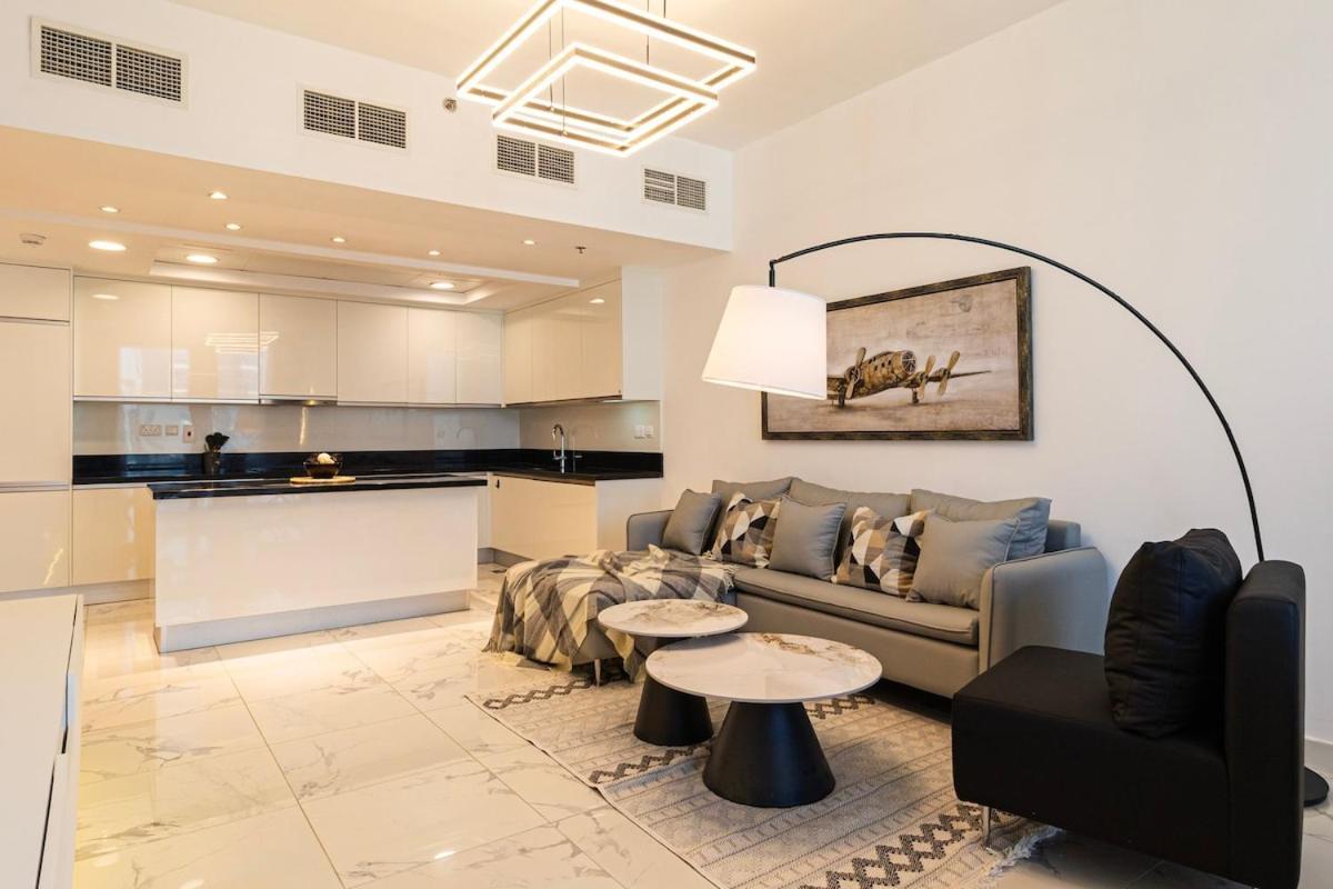 Apartment Burj Khalifa View In Business Bay *