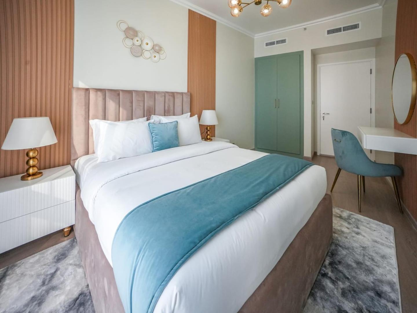Deluxe 3 Bedroom With Marina & Sea View Apartment Dubai