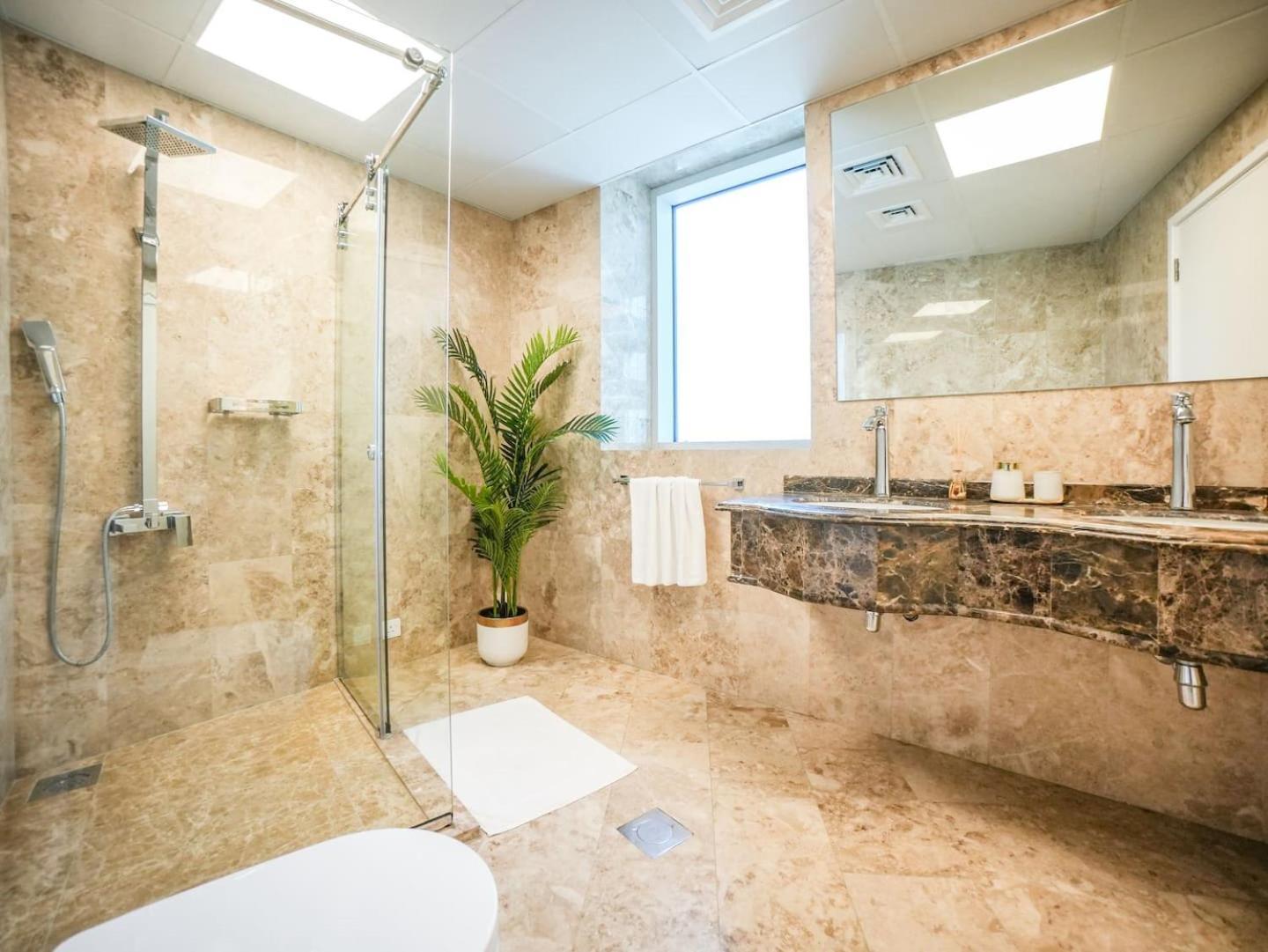 Apartment Deluxe 3 Bedroom With Marina & Sea View Dubai