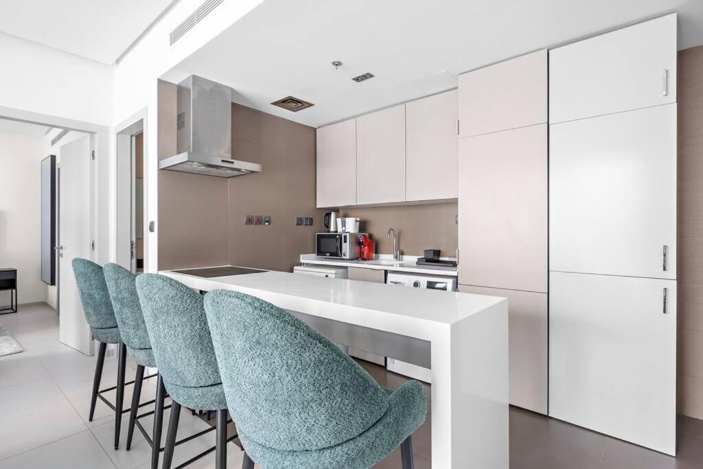 Stonetree - Luxurious 1br Near Marina Mall Dubai