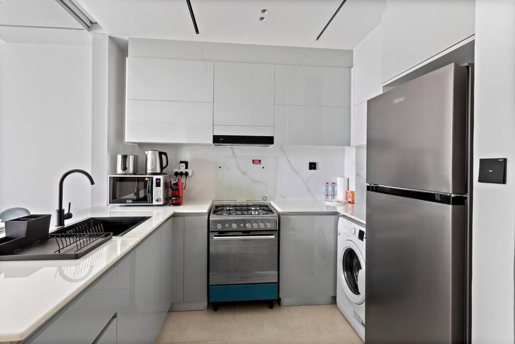 Apartment Stonetree - Modern 1br With Amazing Location And View Dubai