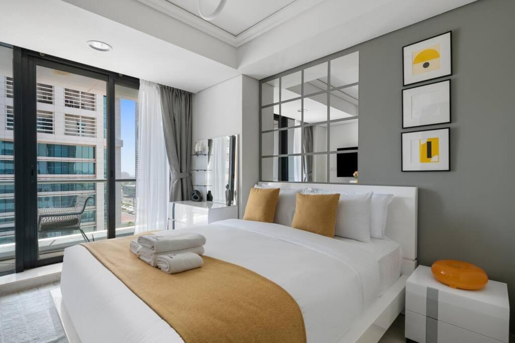 Stonetree - Modern Furnished Apartment