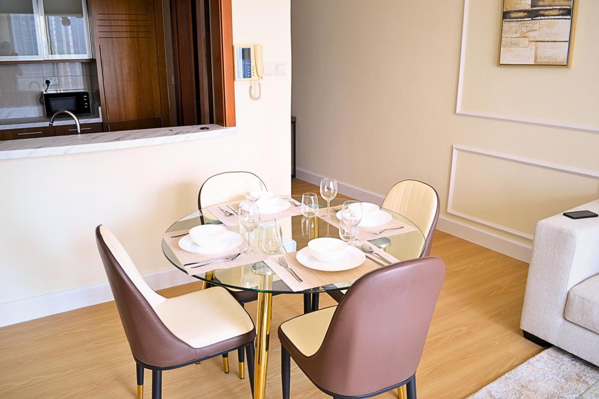 Apartment Perfect 1 Bedroom Boulevard,fountain & Opera View