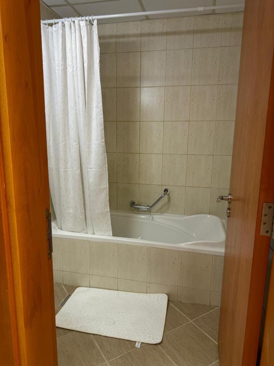 Apartment Budget-friendly Retreat - Quiet In Jvc Managed By Sunnyhomes Dubai