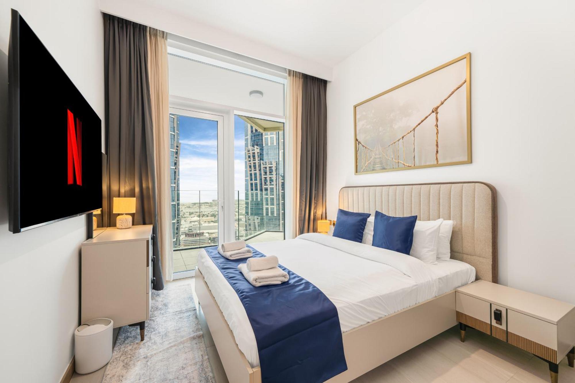 Apartment Spacious 2-Bedroom Apartment At Missoni, Steps From Dubai Canal, Business Bay *