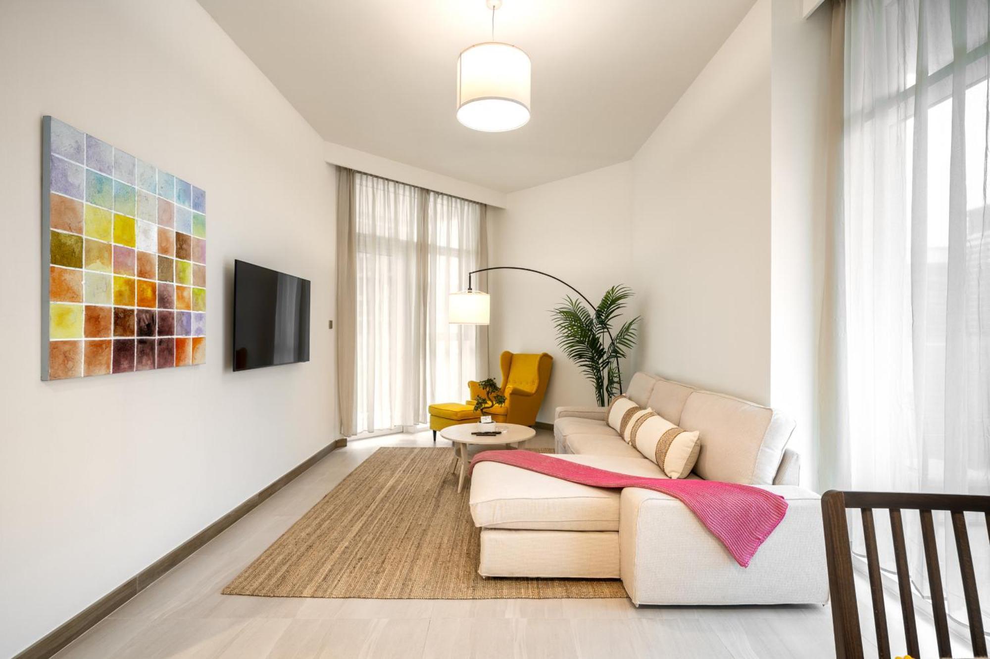 Apartment Spacious 2-Bedroom Apartment At Missoni, Steps From Dubai Canal, Business Bay