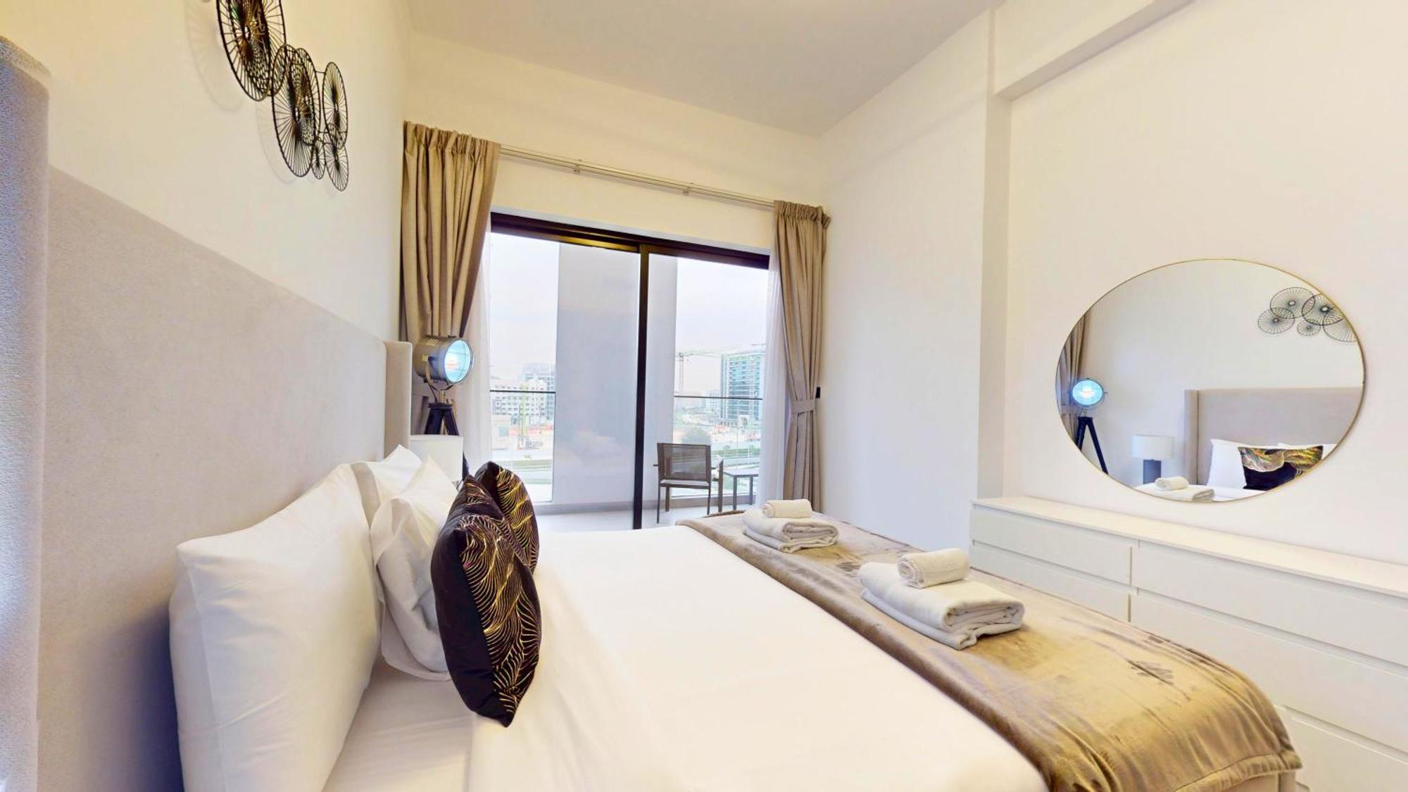 Luxury 1br Getaway - Gardenia Livings, Arjan Dubai