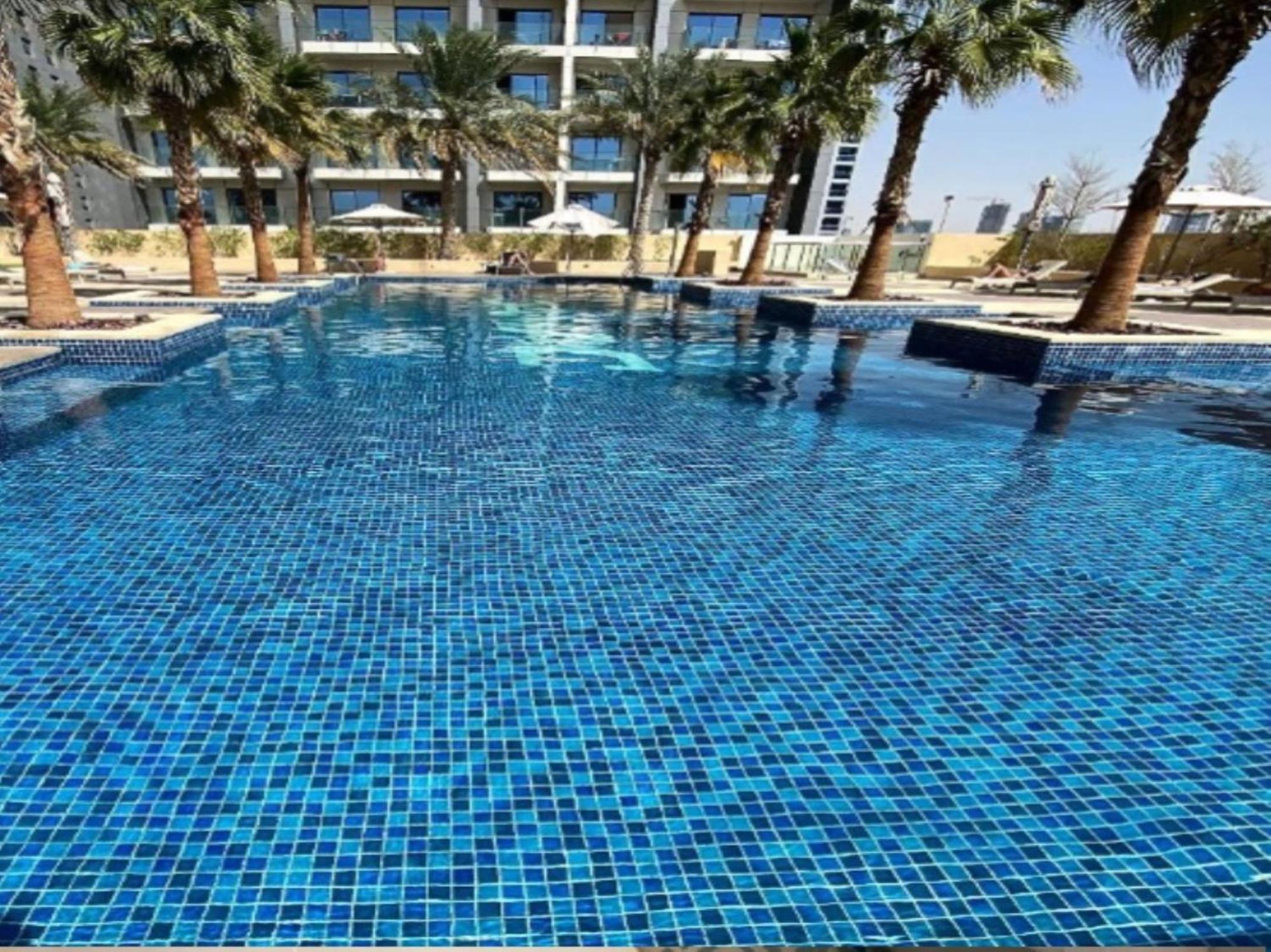 Sophisticated In Ghalia, Jvc-12 Apartment *