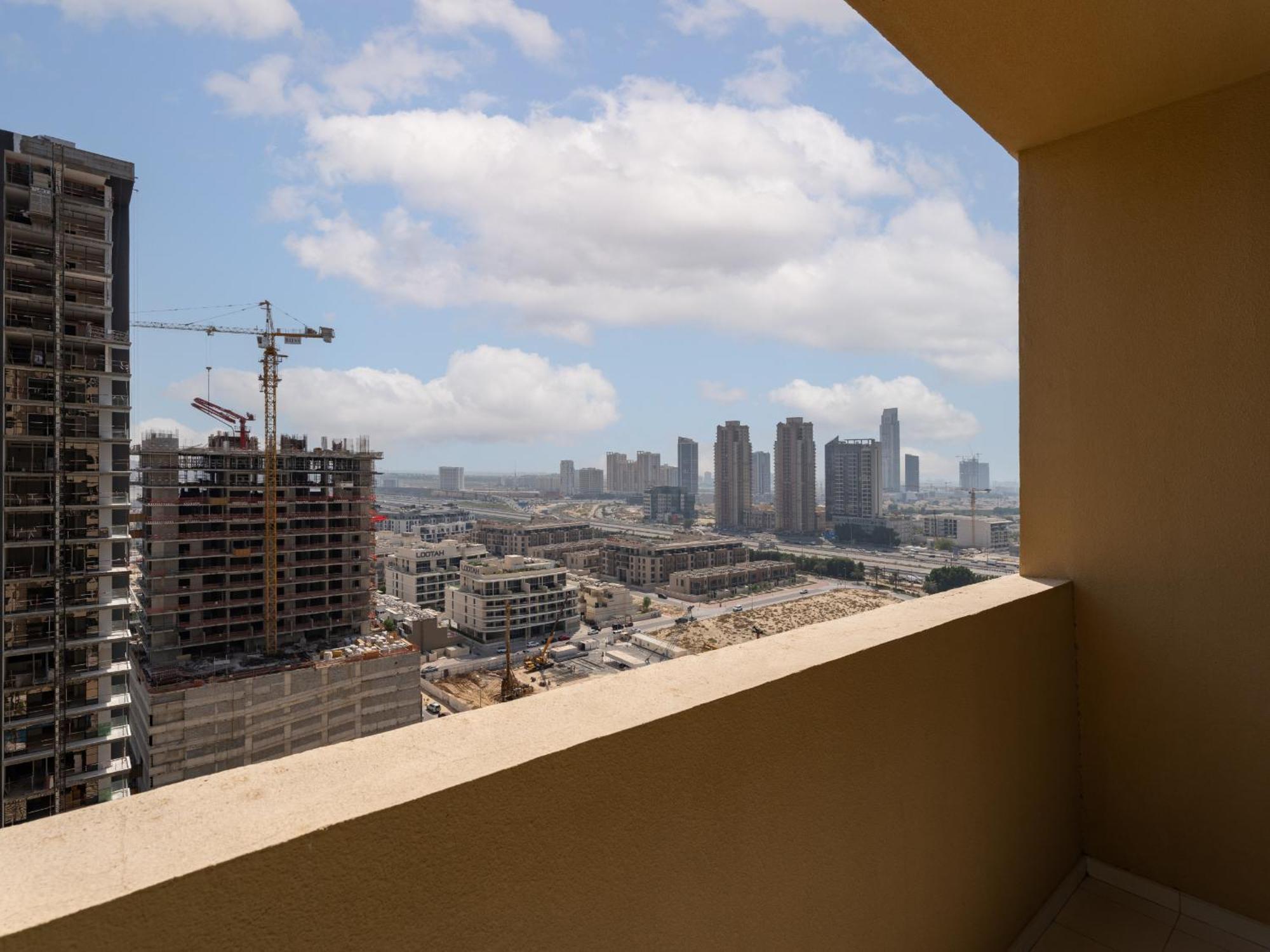 Sophisticated In Ghalia, Jvc-12 Apartment *