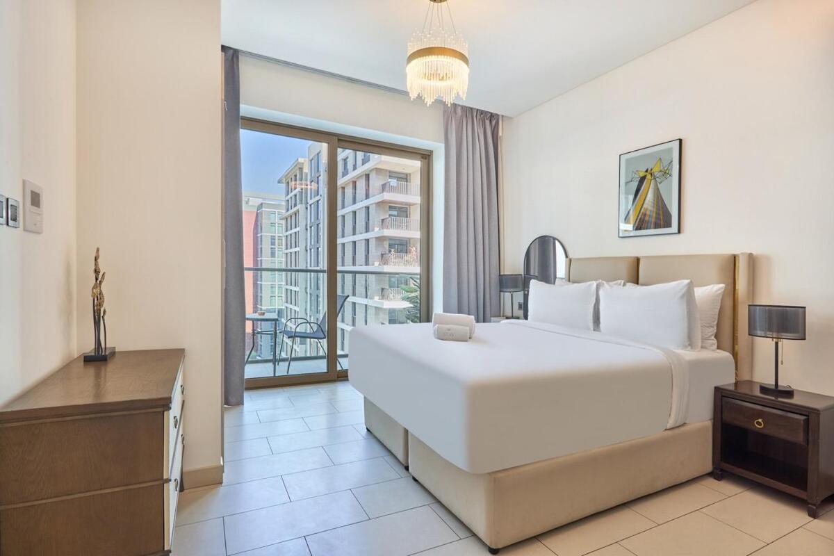 By Latinem Luxury G6812 Near Downtown Apartment *