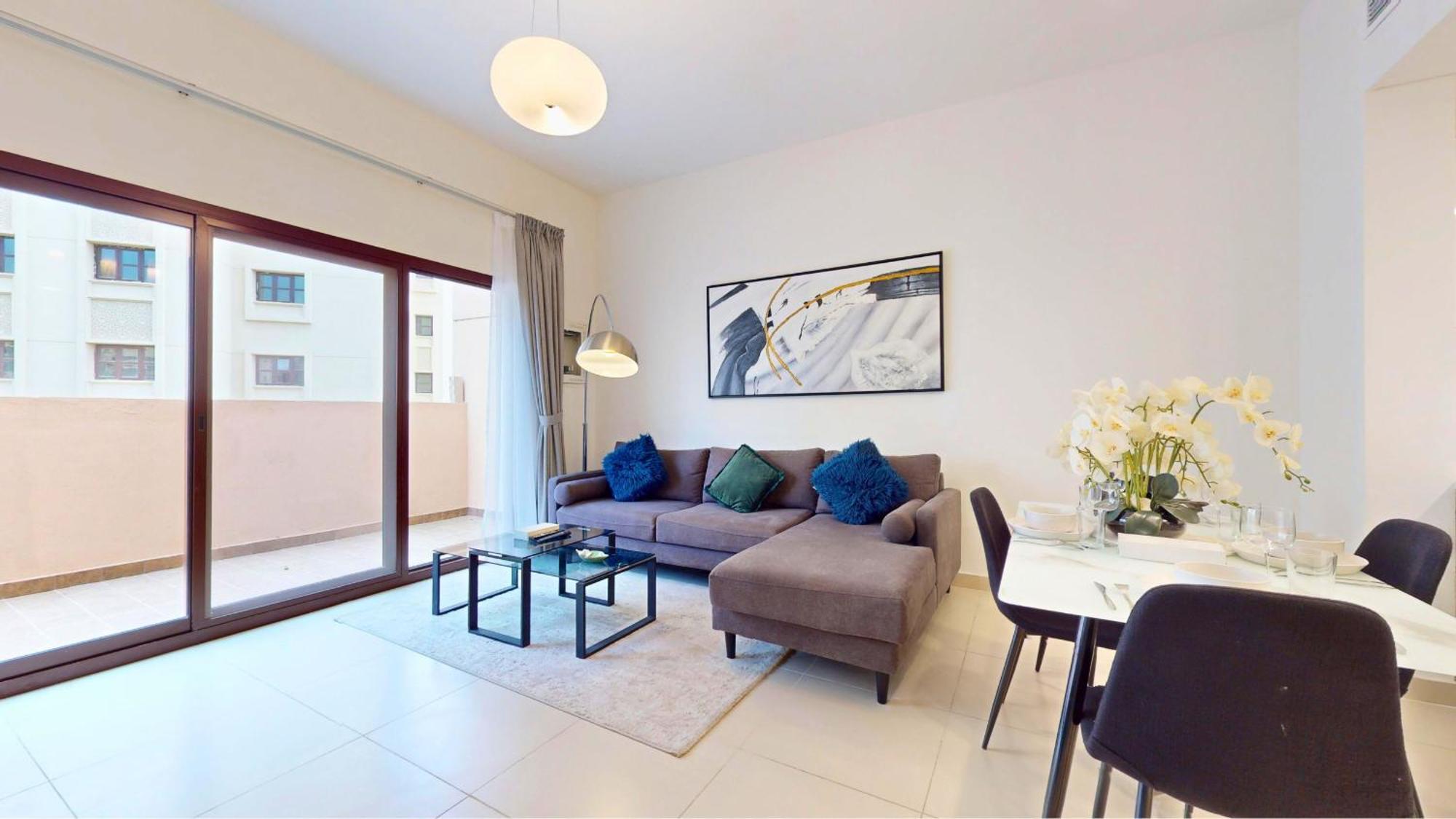 Contemporary And Roomy 1br - Secure Community - Jge Apartment Dubai
