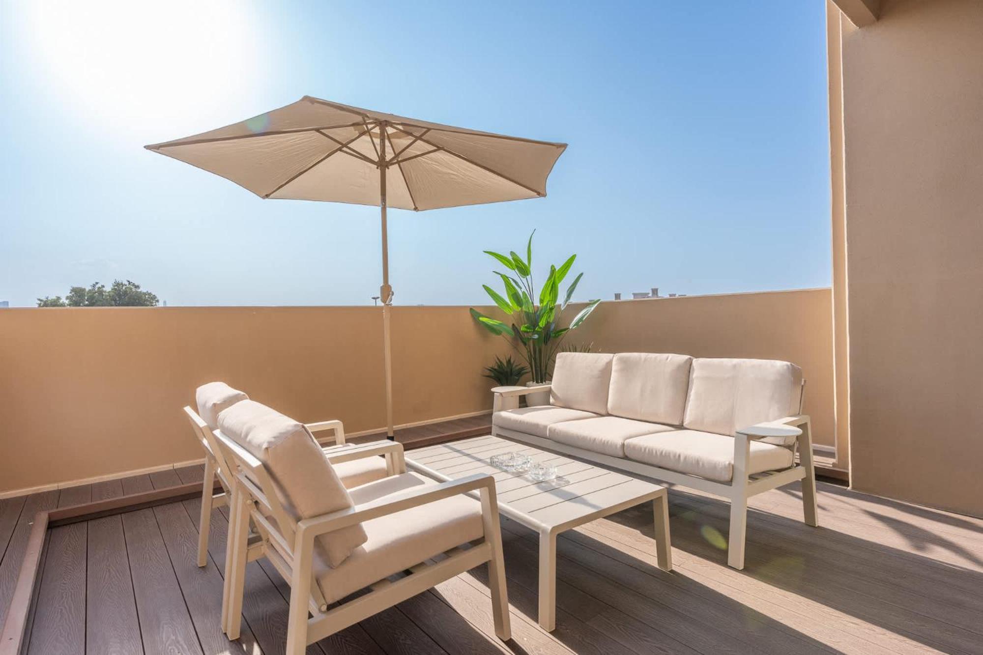 Bright & Airy 1br In Asayel 2 - Fits 4 Comfortably Dubai