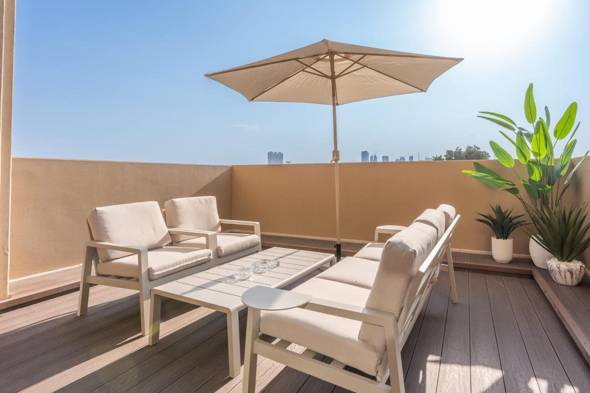 Apartment Bright & Airy 1br In Asayel 2 - Fits 4 Comfortably *