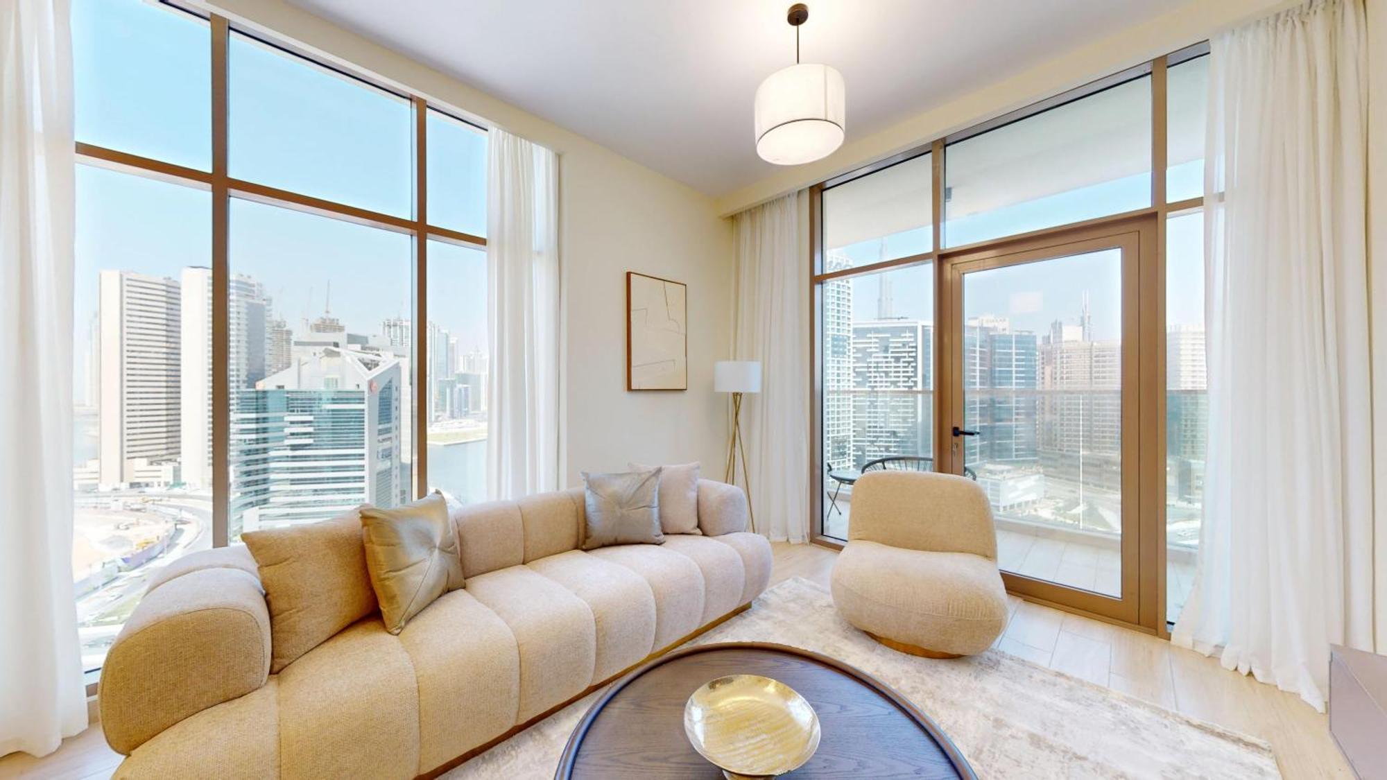 Fam Living Modern Stay In Canal Bay Scenic Views Near Dubai Hotspots *