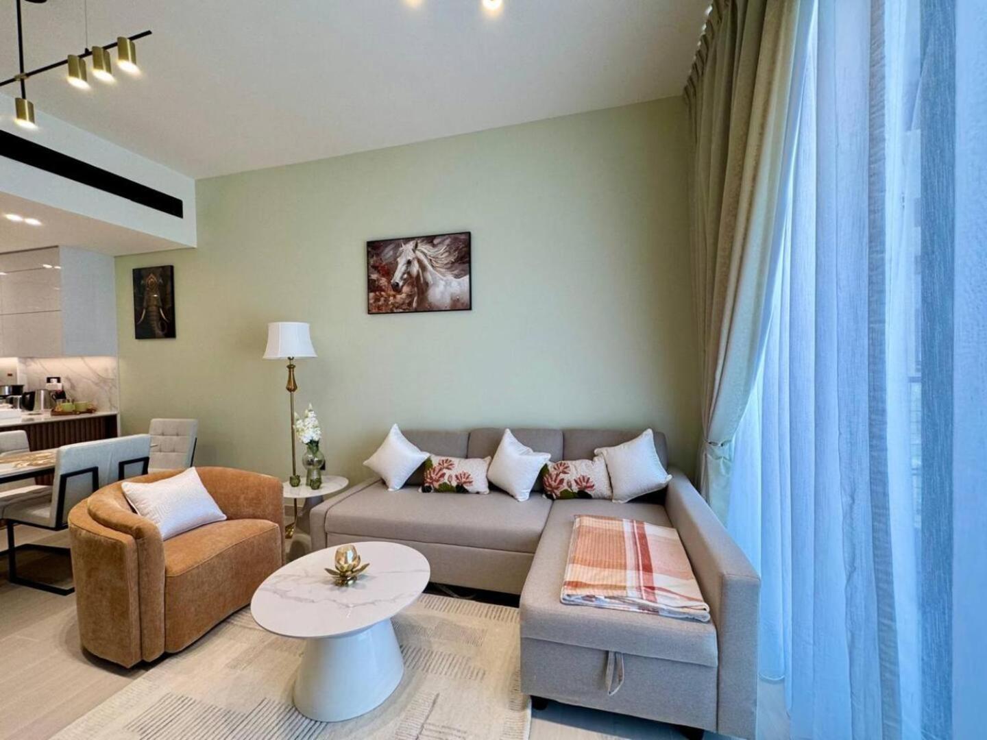 Stylish 1br In Jvc With Pool View Apartment Dubai