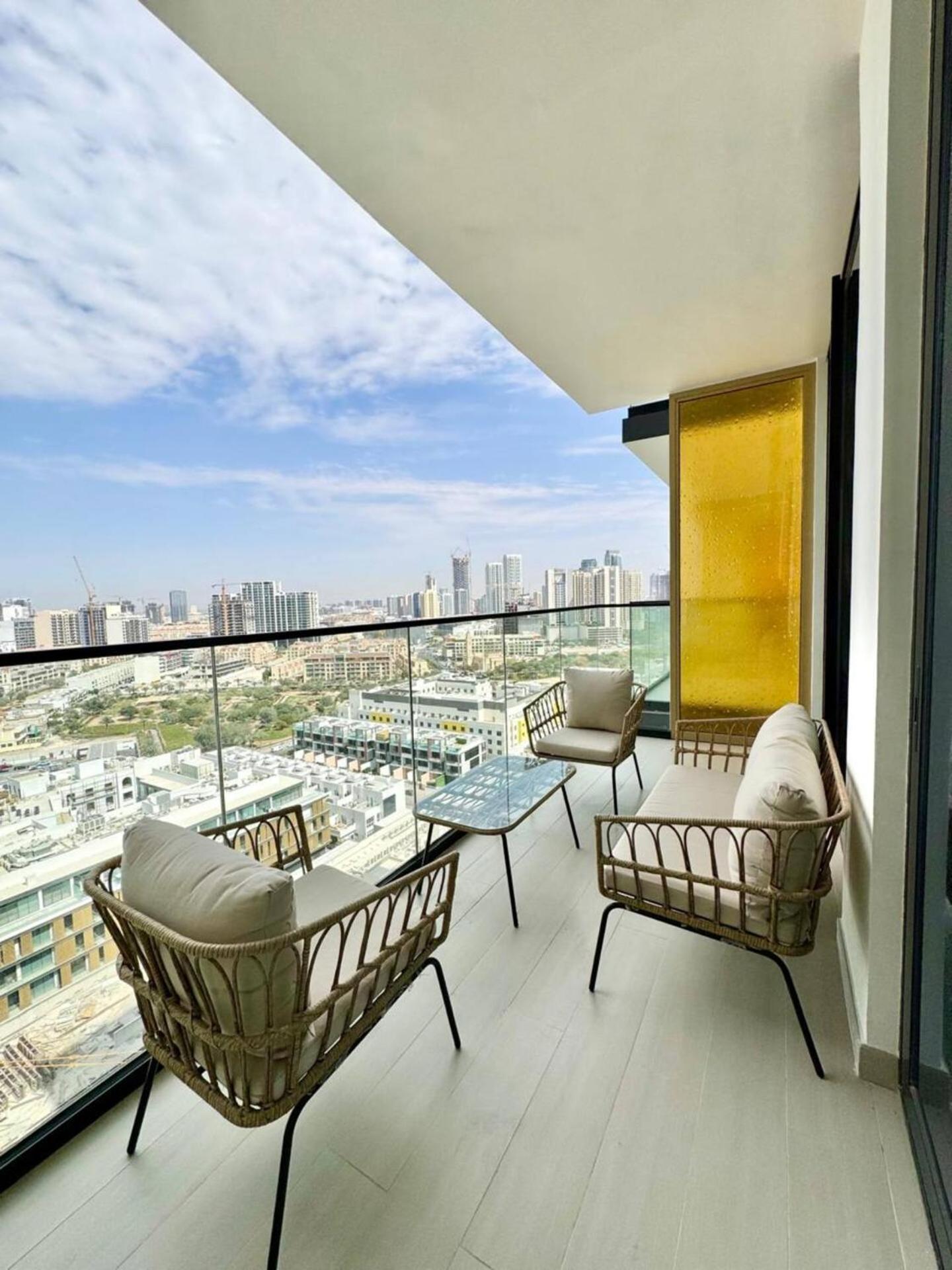 Stylish 1br In Jvc With Pool View * Dubai