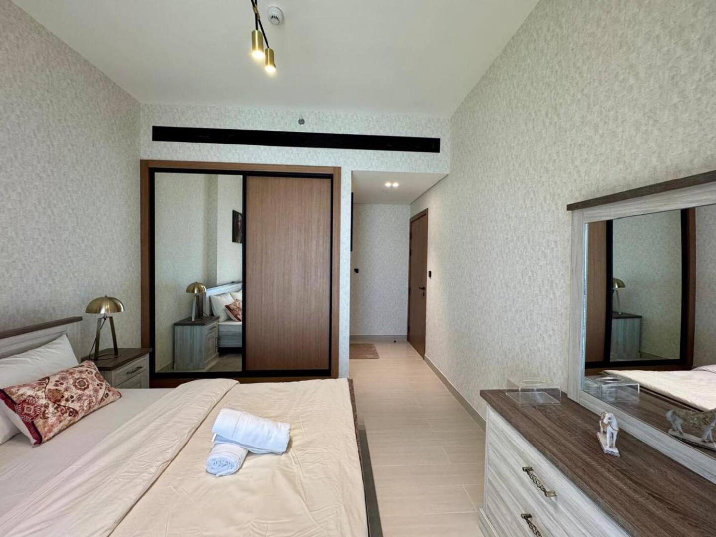 Apartment Stylish 1br In Jvc With Pool View Dubai