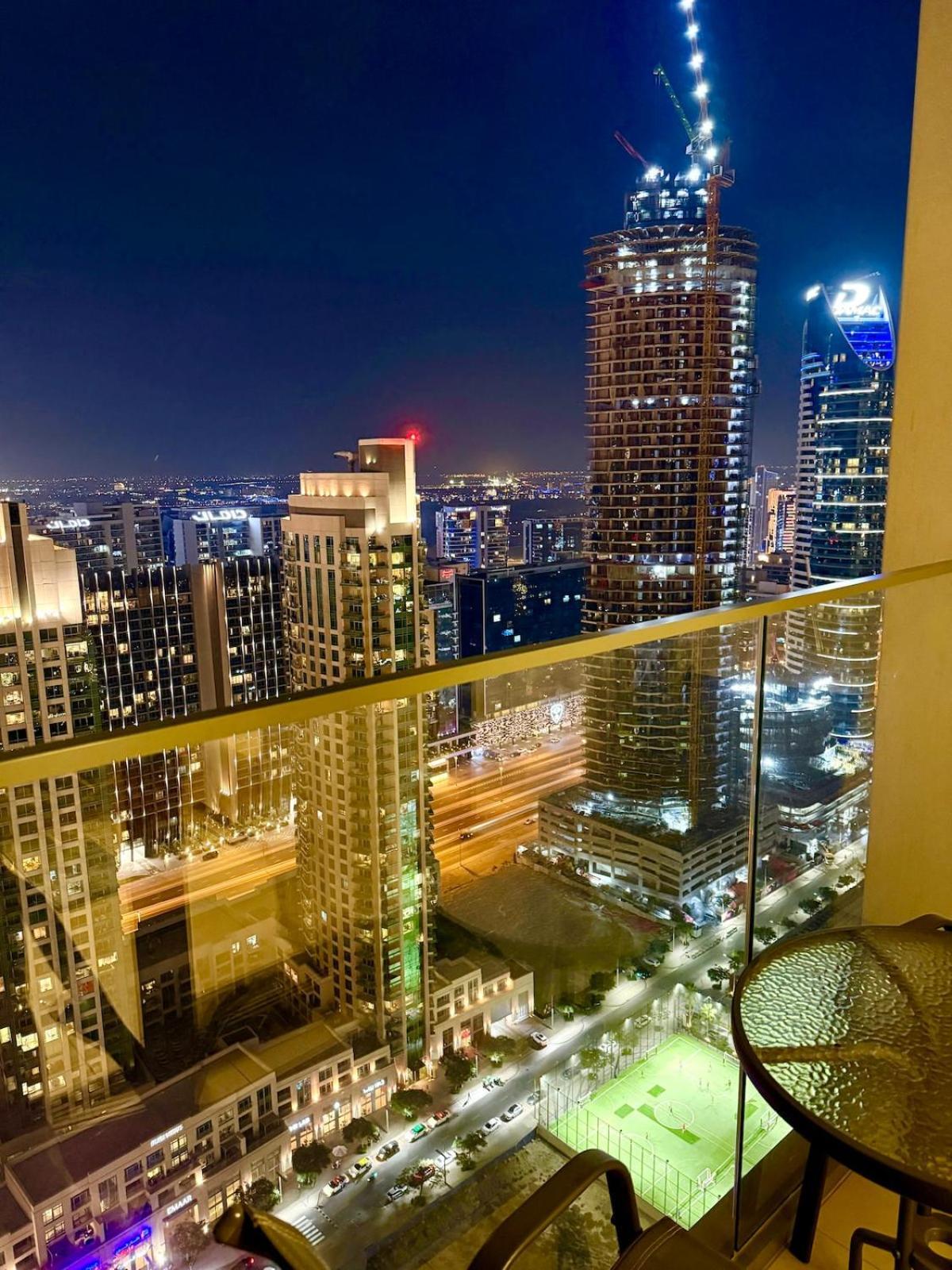 Rooftop Lounge - Walk To Mall & Burj Khalifa - Downtown