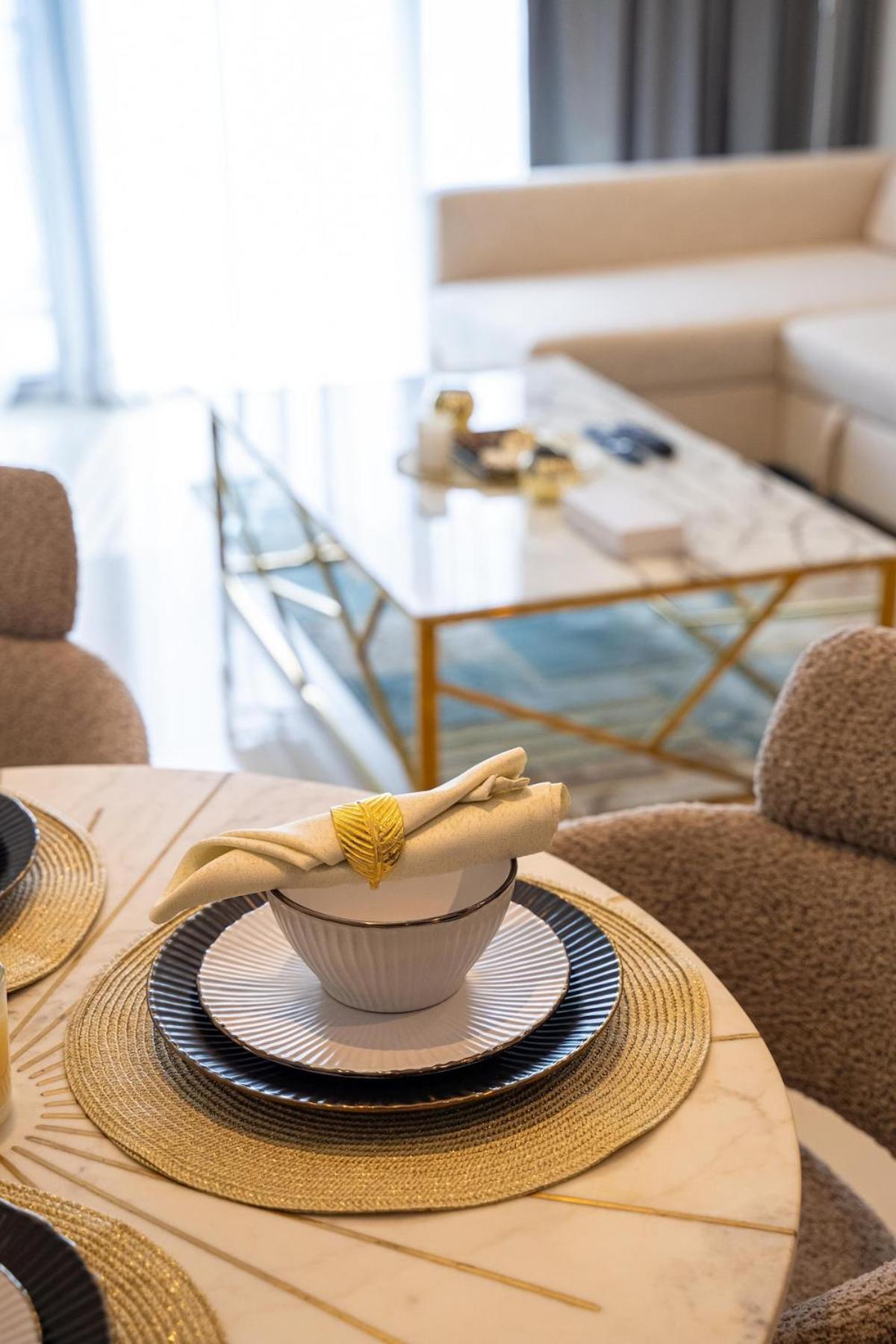 Rooftop Lounge - Walk To Mall & Burj Khalifa - Downtown Apartment