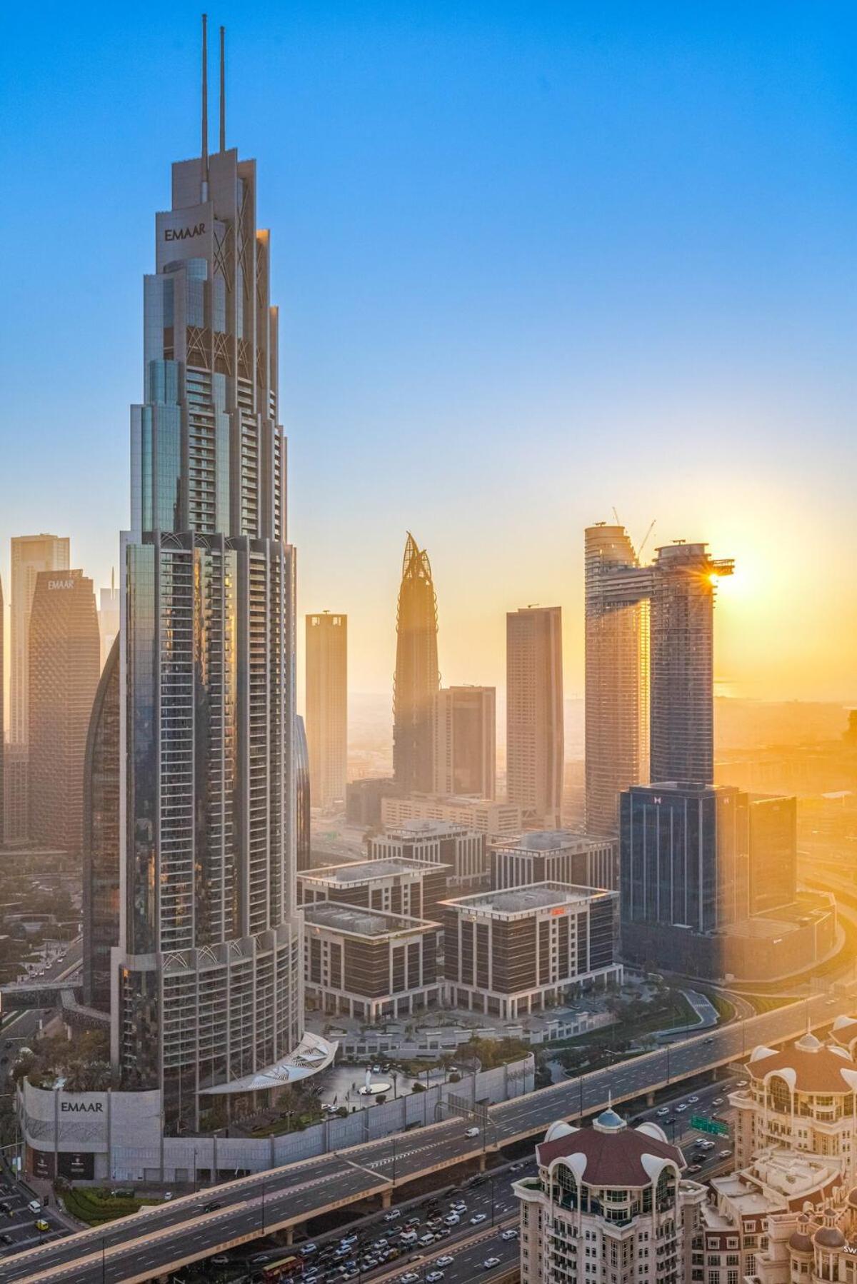 Apartment Deluxe 4br With Patio - Burj Khalifa And Fountains View