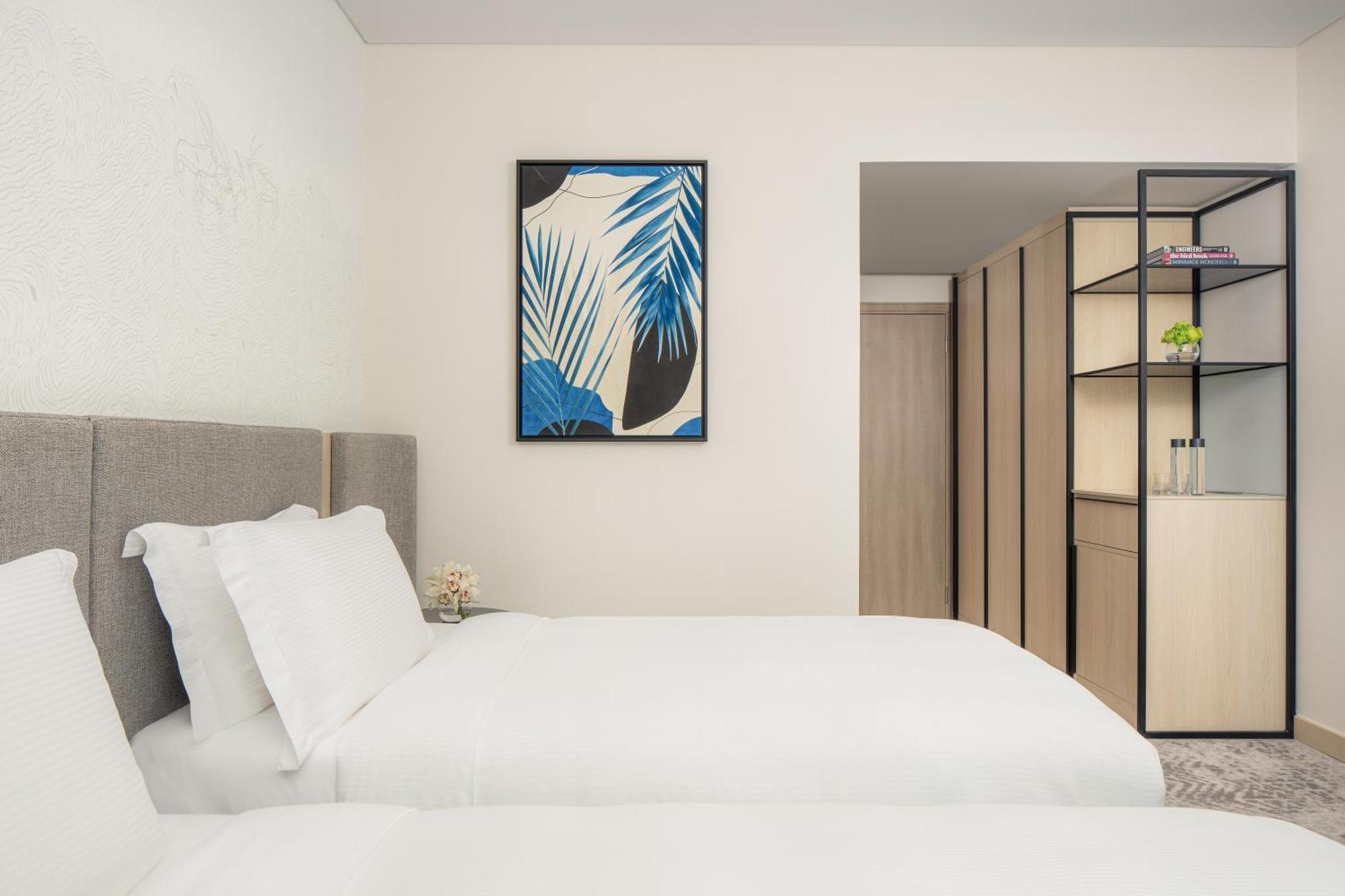 Towers Rotana - Hotel 4*