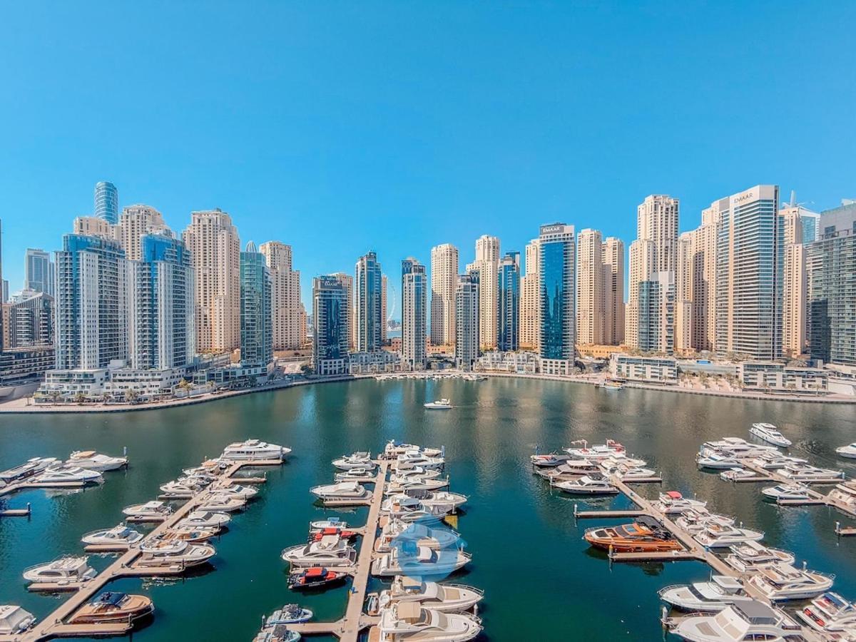 Apartment 4603 Stylish 2-bhk In Vida, Marina & Yacht View