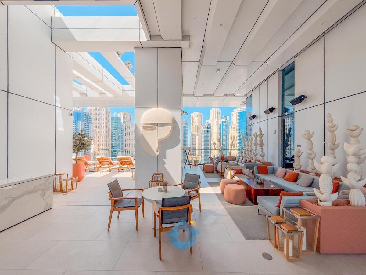 4603 Stylish 2-bhk In Vida, Marina & Yacht View Apartment