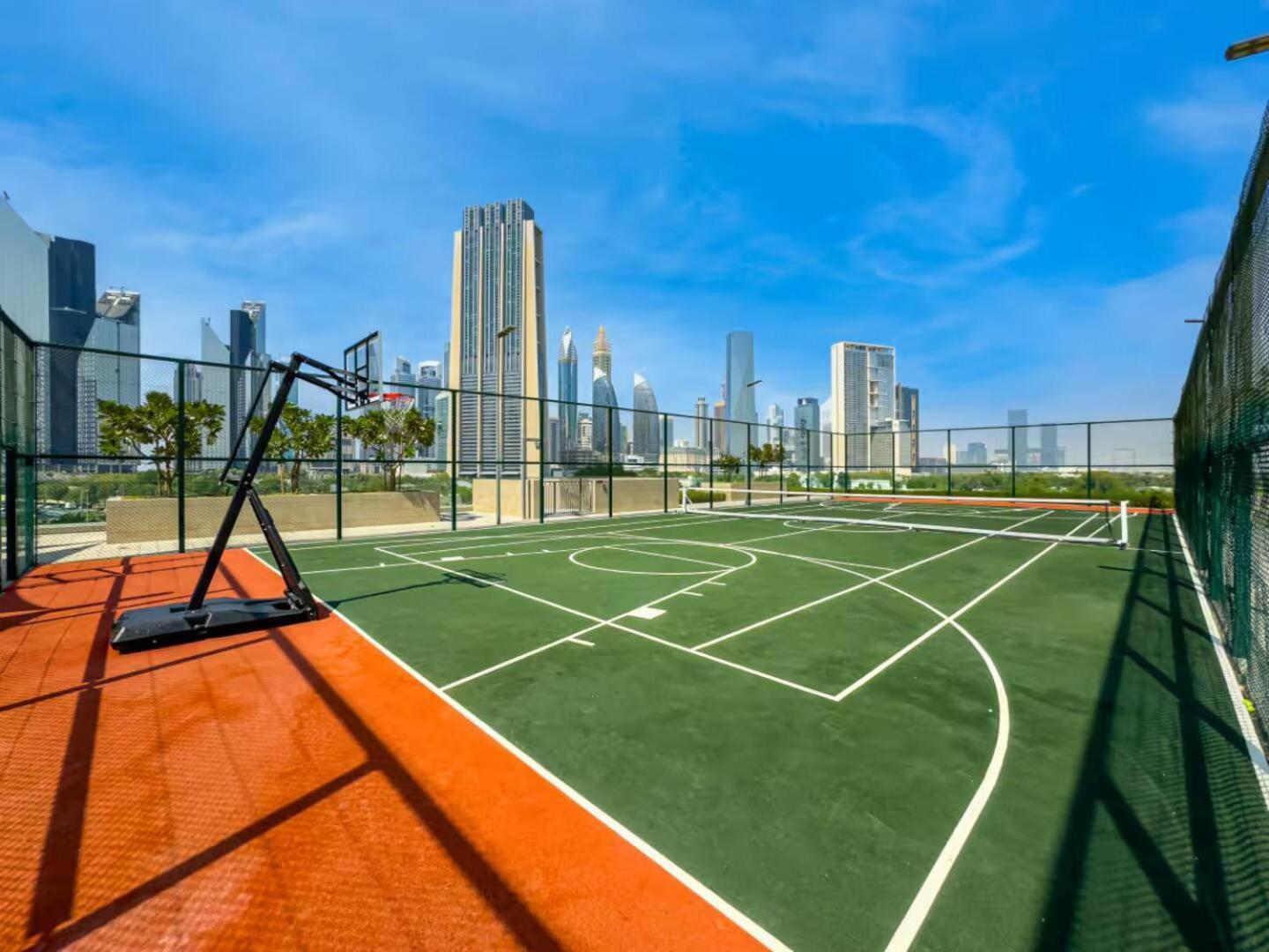 Deluxe 4br With Patio - Burj Khalifa And Fountains View Apartment Dubai
