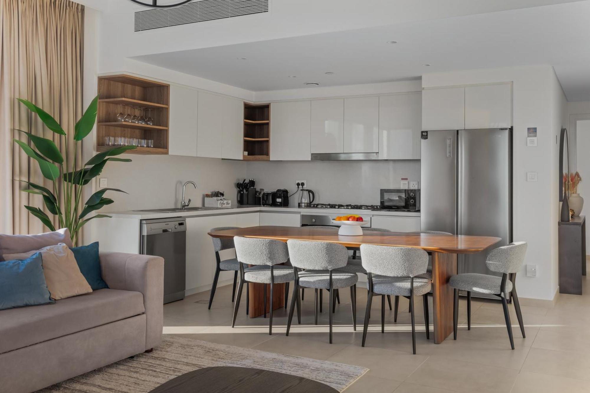 Apartment Deluxe 4br With Patio - Burj Khalifa And Fountains View *