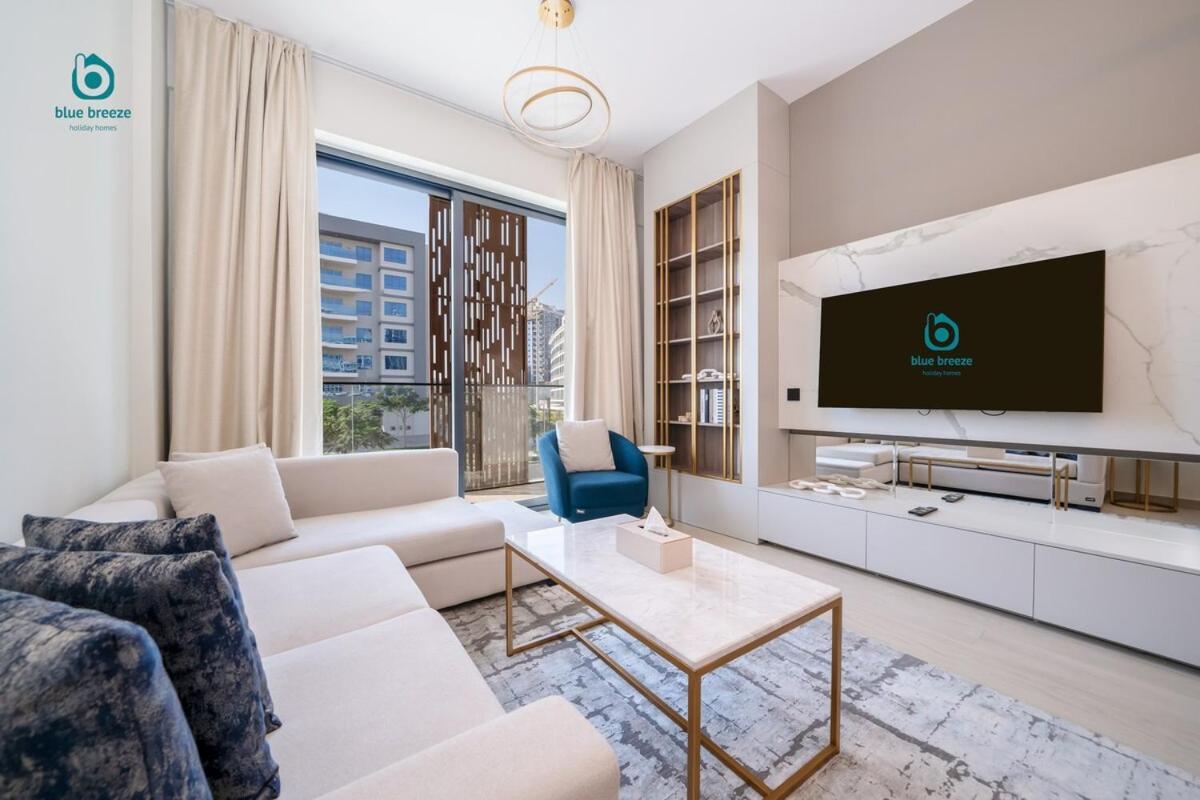 Apartment Blue Breeze - Chic & Cozy Getaway In Al Furjan *