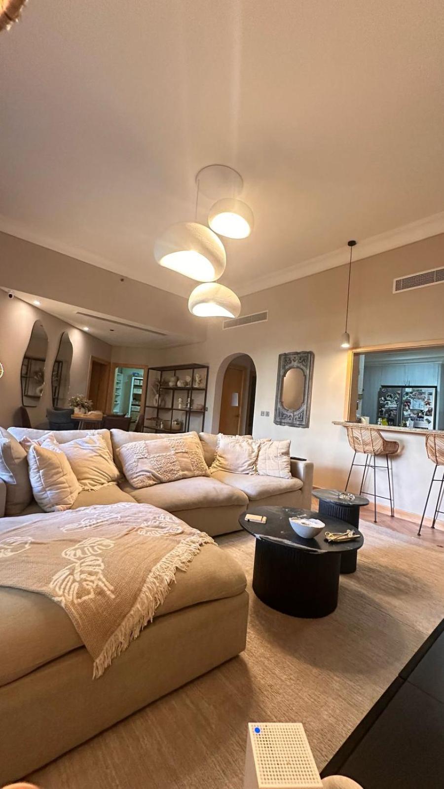 Palm Jumeirah Beach-access Hideaway Apartment Dubai