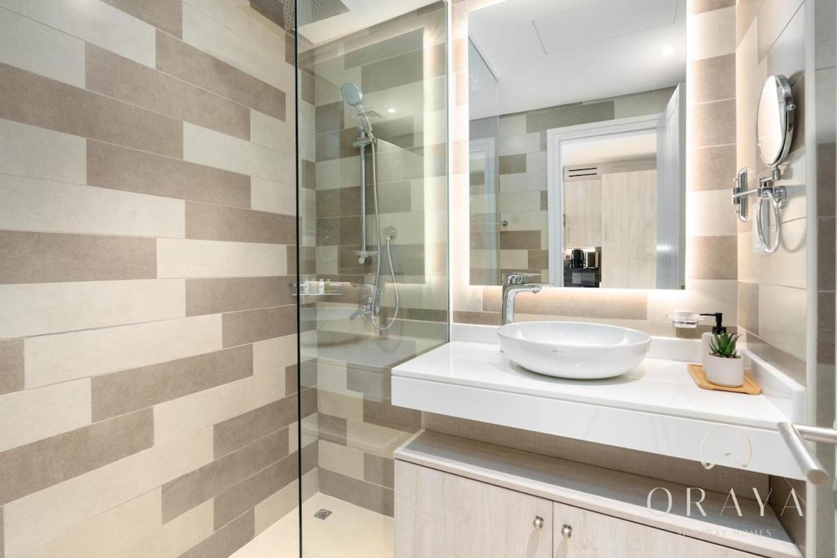 Luxurious In Seven Palm - Direct Access * Dubai