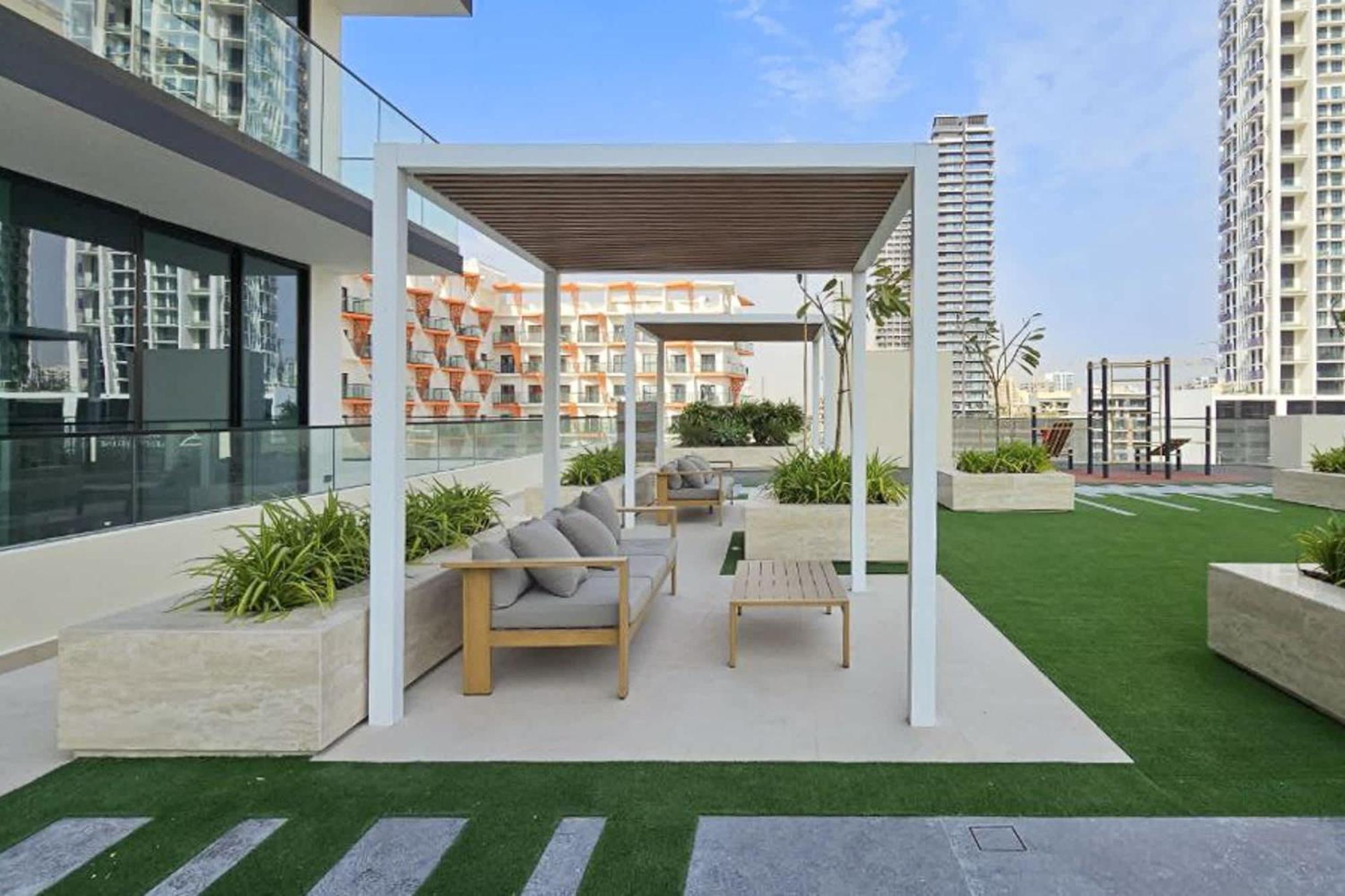 Mesmerizing 1 Bedroom In Binghatti Onyx With Skyline Views Apartment