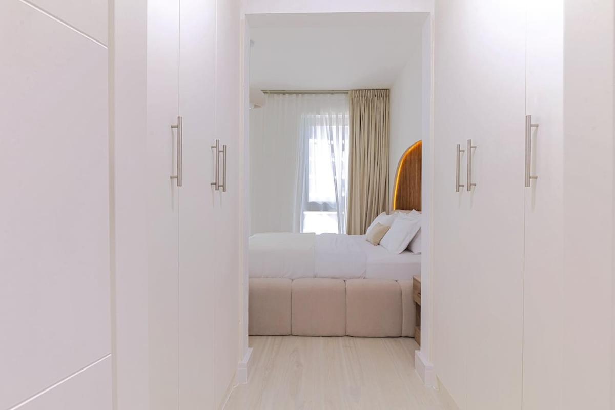 Luxury One-bedroom Burj Khalifa *