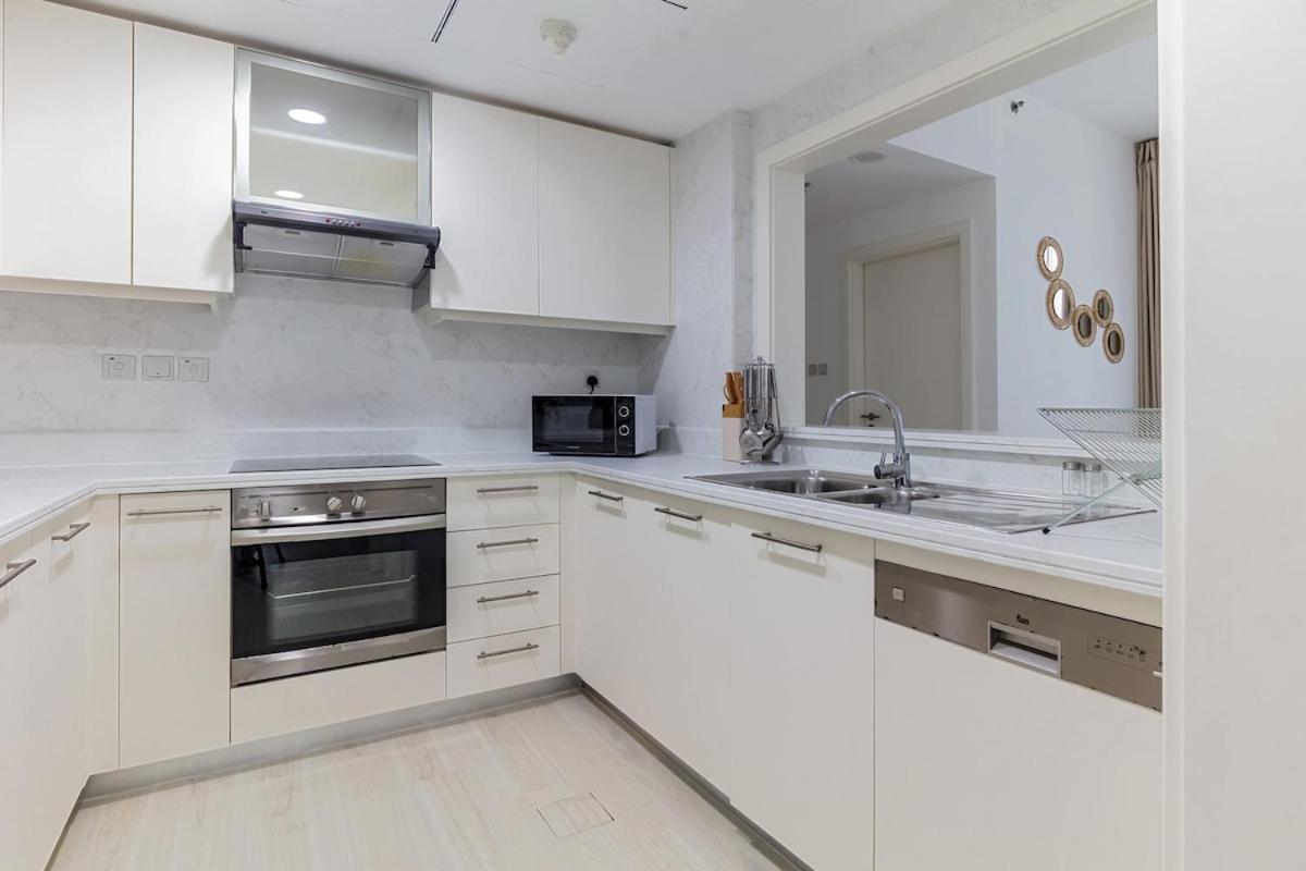 Luxury One-bedroom Burj Khalifa