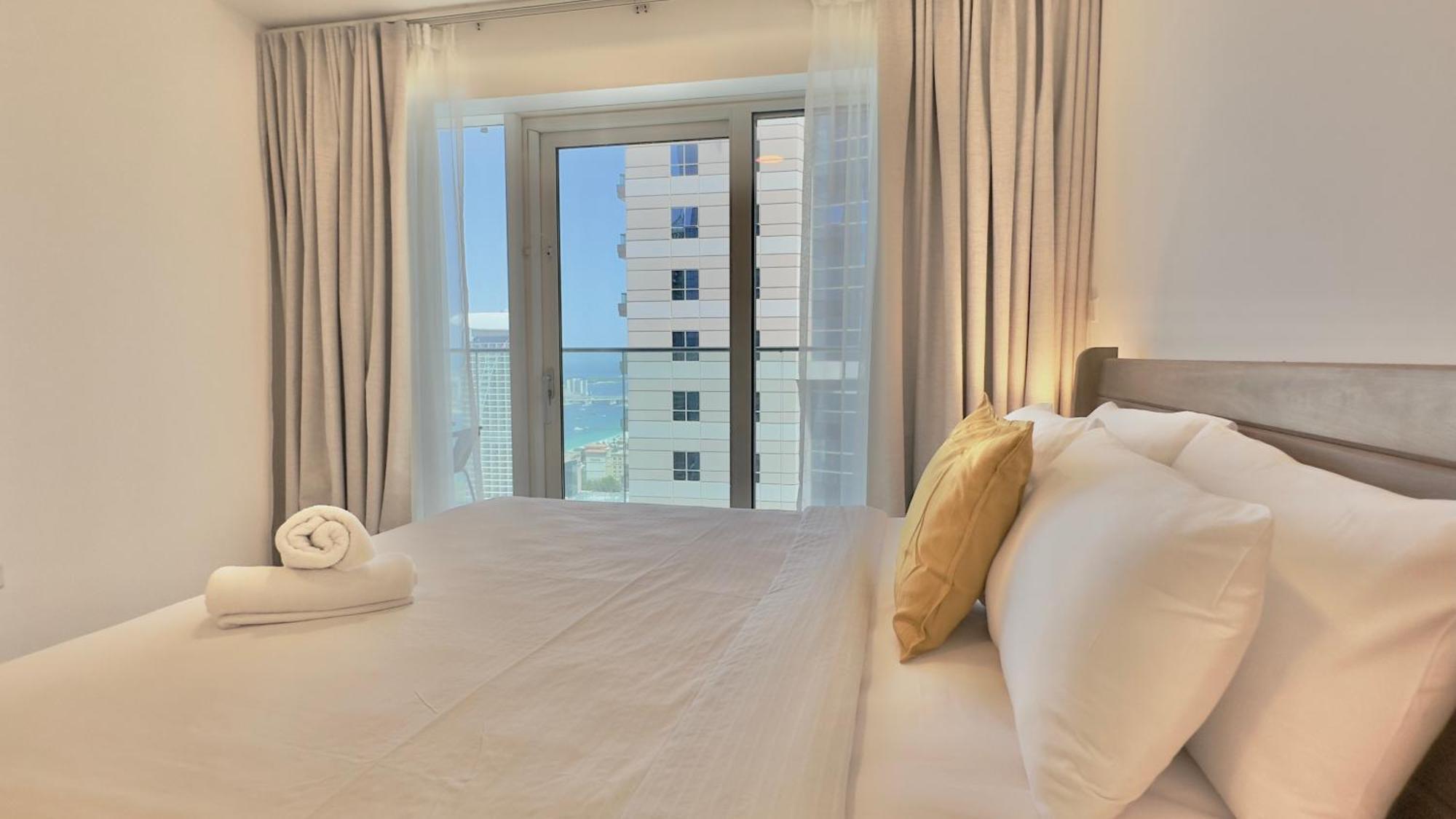 Sleek Living With Sea Views In Damac Heights Marina By Bhavan Apartment Dubai