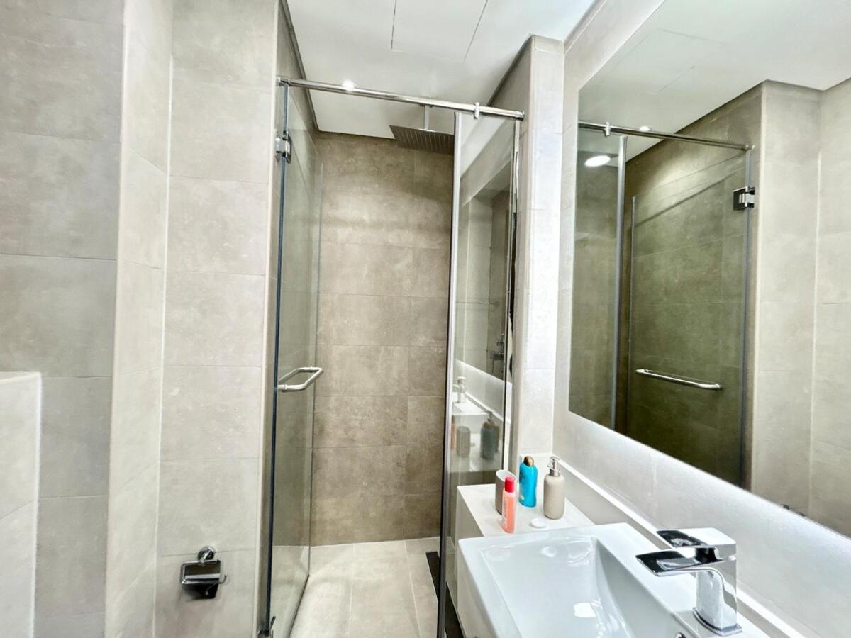 Homes2retreat - Elegant In Jvc, *