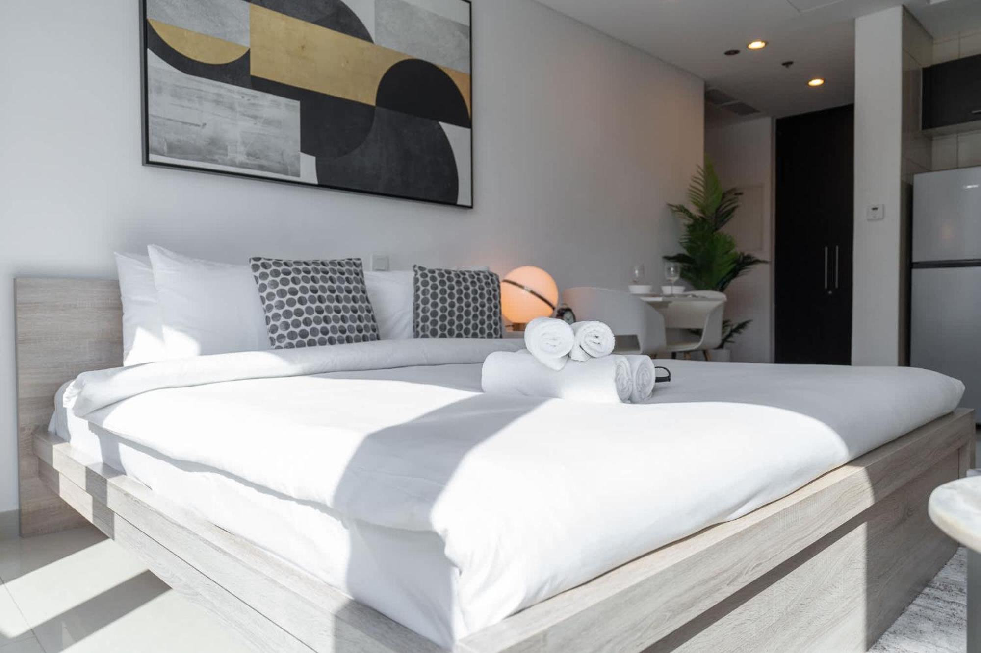 Apartment Chic Marina-view In Bay Marina Dubai