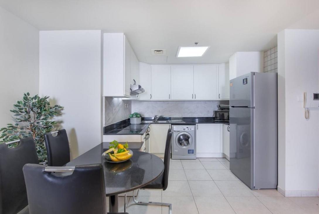Apartment Scenic 2br Near In Princess Tower Marina *