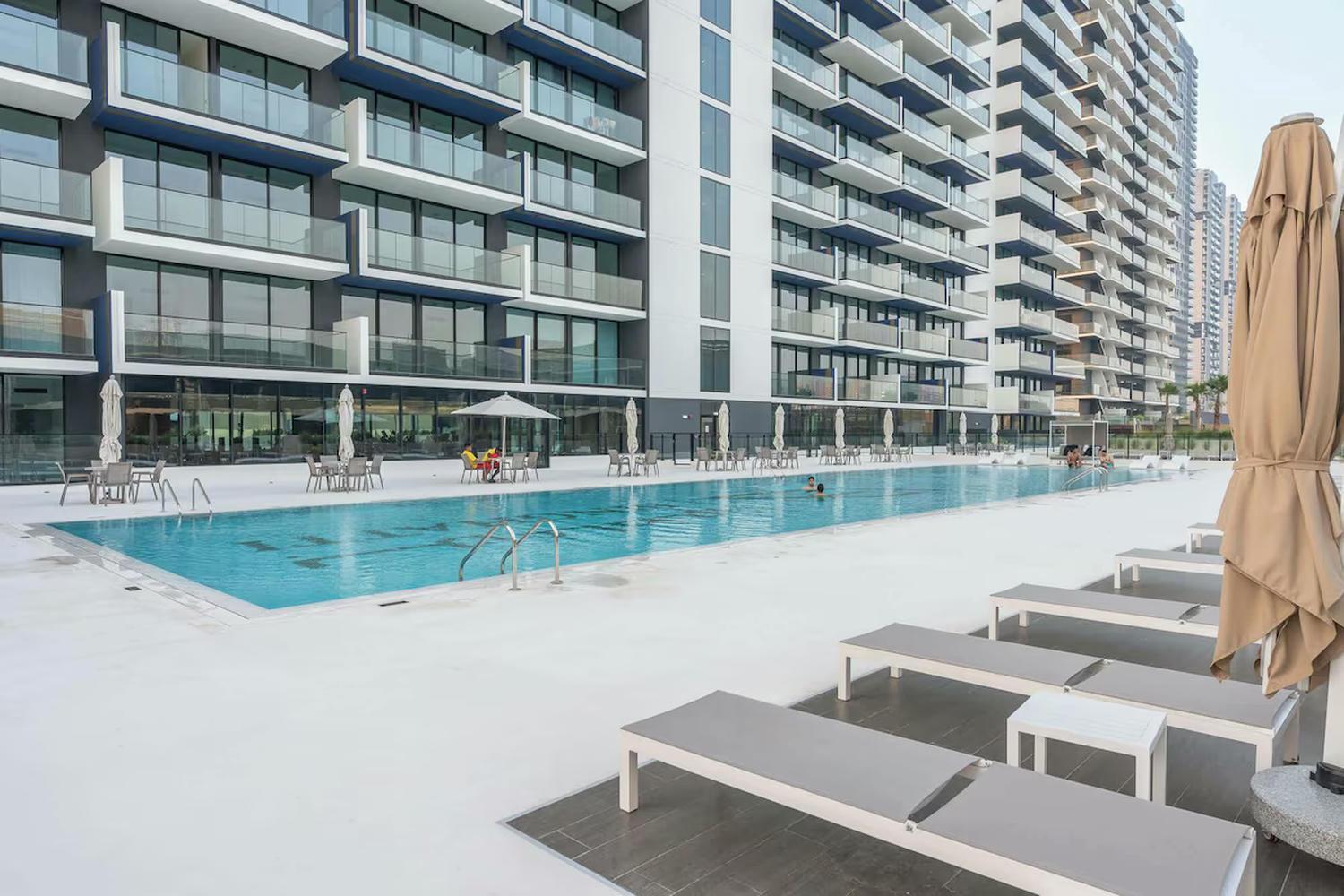 New Jvc 1br With 29th Floor View - Calm And Kid-ready Apartment Dubai