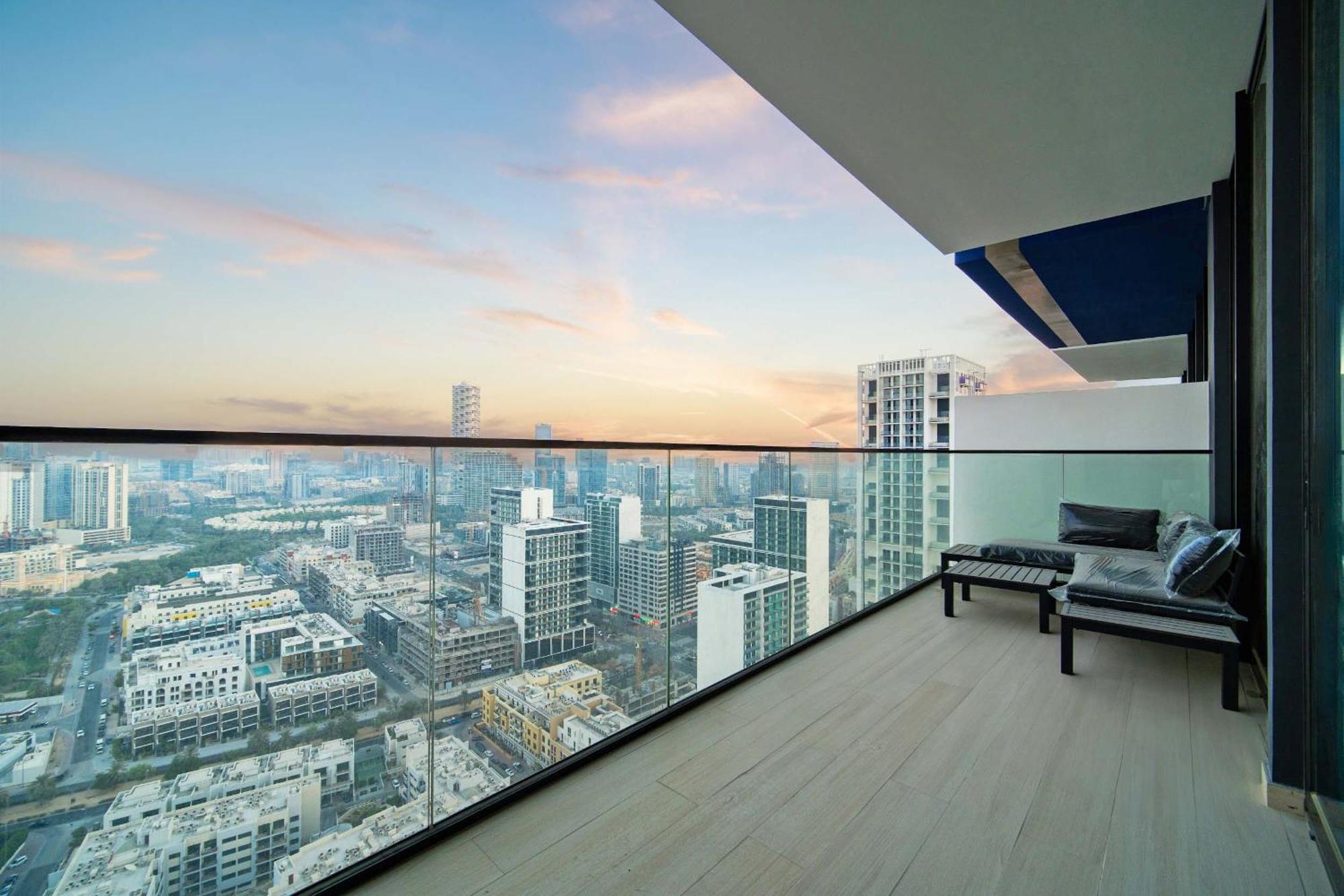 New Jvc 1br With 29th Floor View - Calm And Kid-ready * Dubai