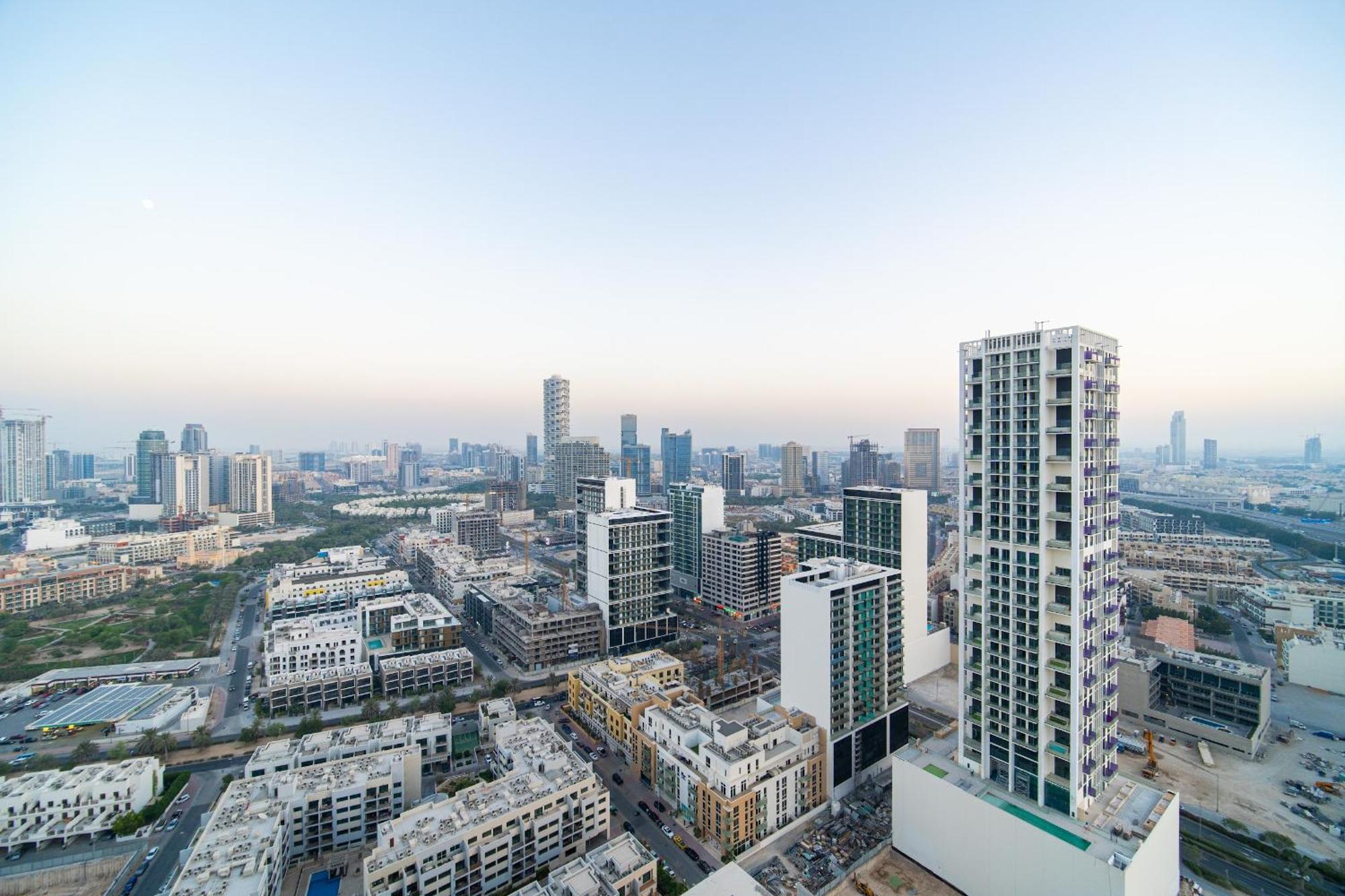 New Jvc 1br With 29th Floor View - Calm And Kid-ready Apartment *