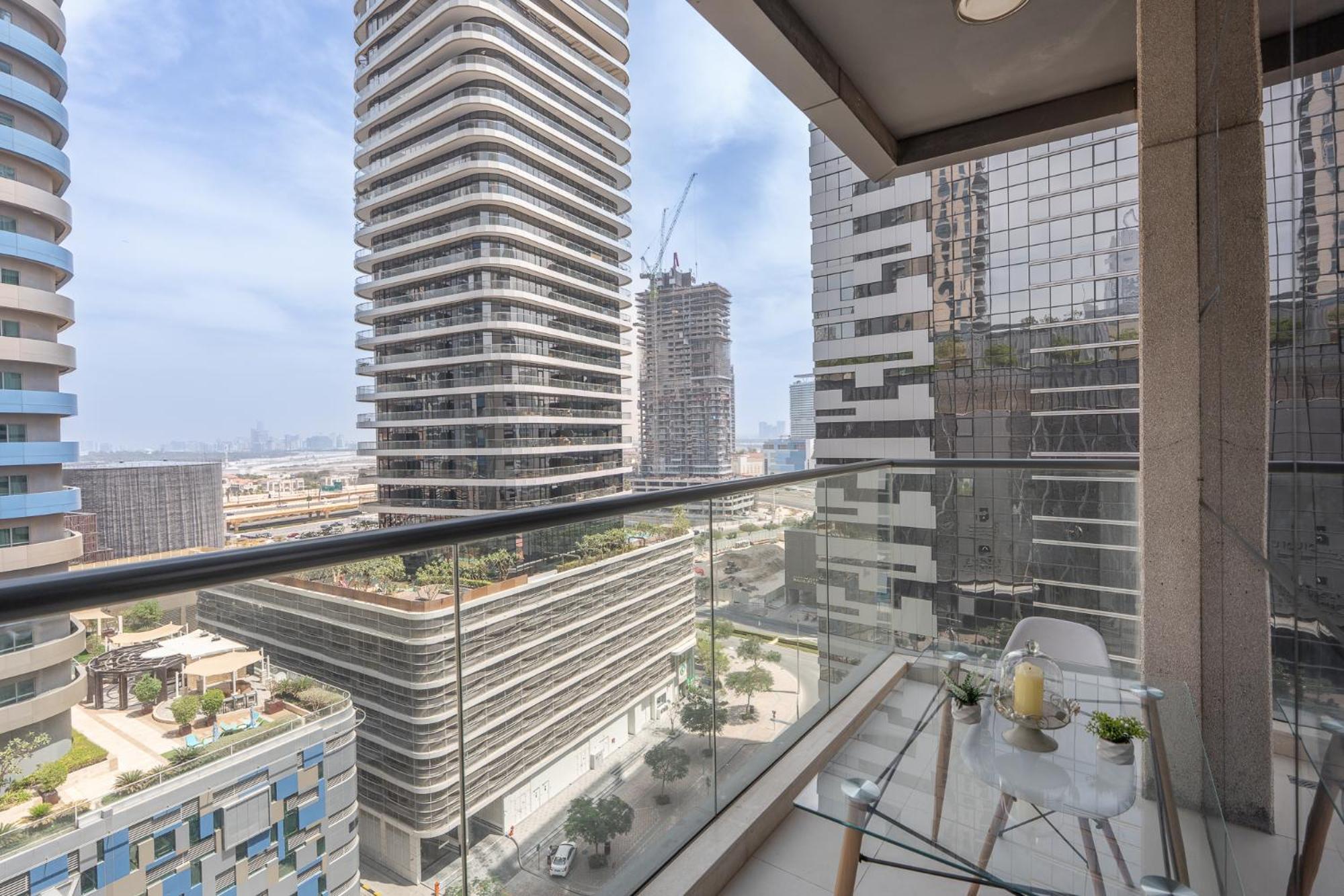 Apartment Heaven Crest Downtown - 3 Bedroom 2 Minute Walk To Mall And Burj Khalifa *