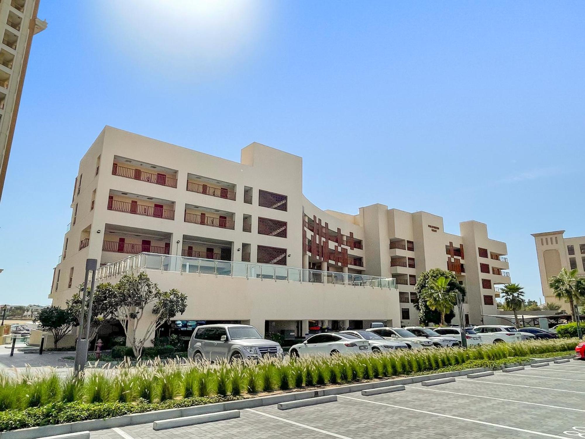 Cozy Sea View Palm Views West At Palm Jumeirah * Dubai