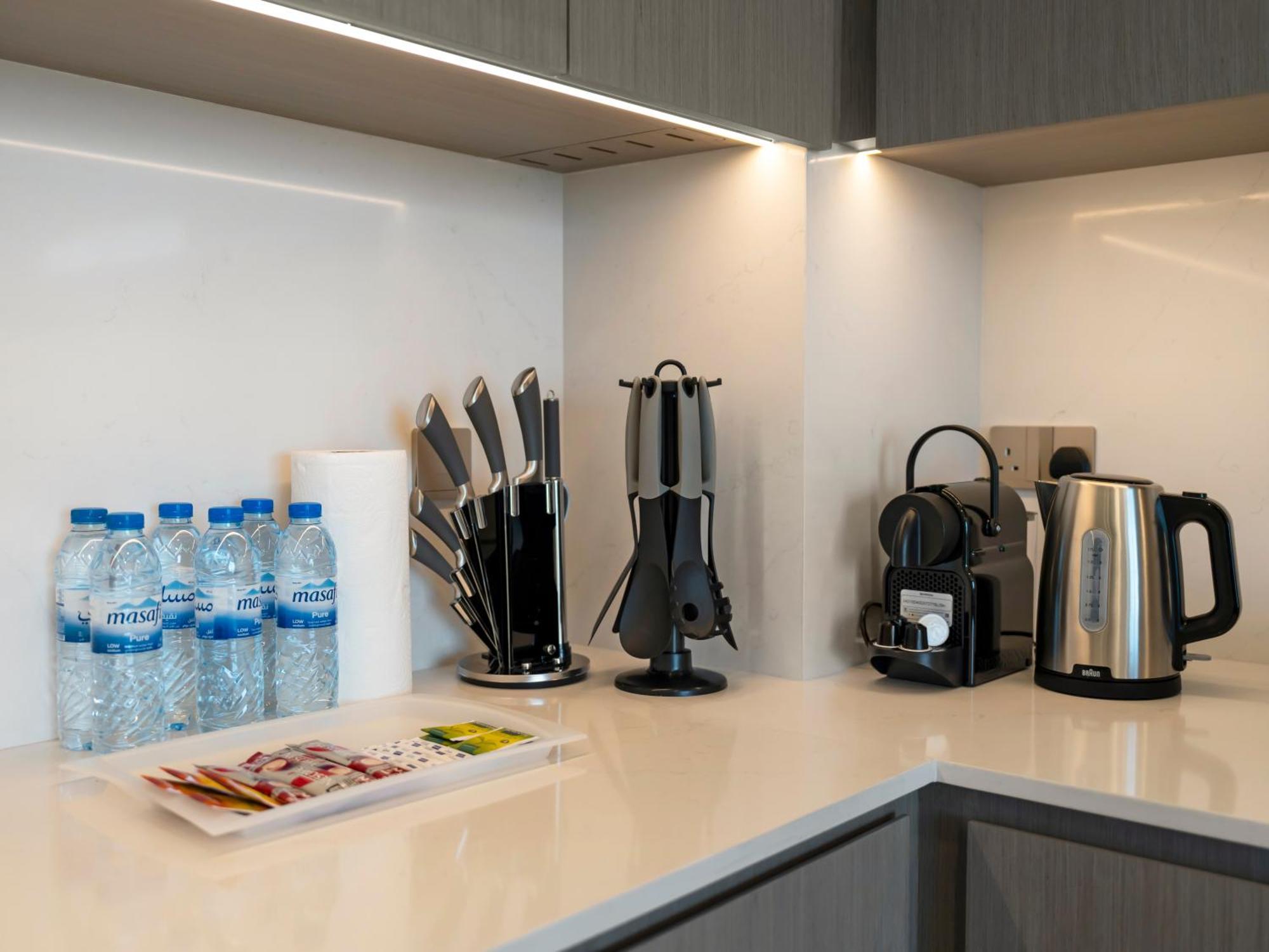 Apartment Crown Jewel 2 Bedroom I Iconic Burj Khalifa And Fountain Views I Free Parking, Gym, Pool, Wi-fi And Ps5 I By Skyline Serenity