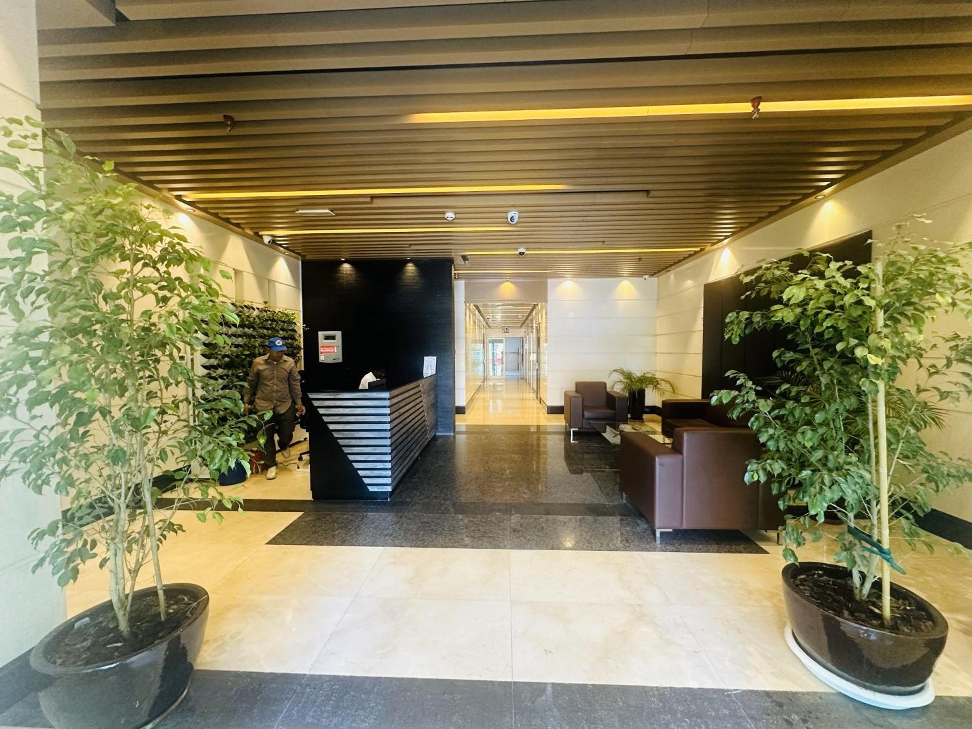 Apartment Sunrise Homes - Poolside 1 Bedroom Near Jbr Beach *
