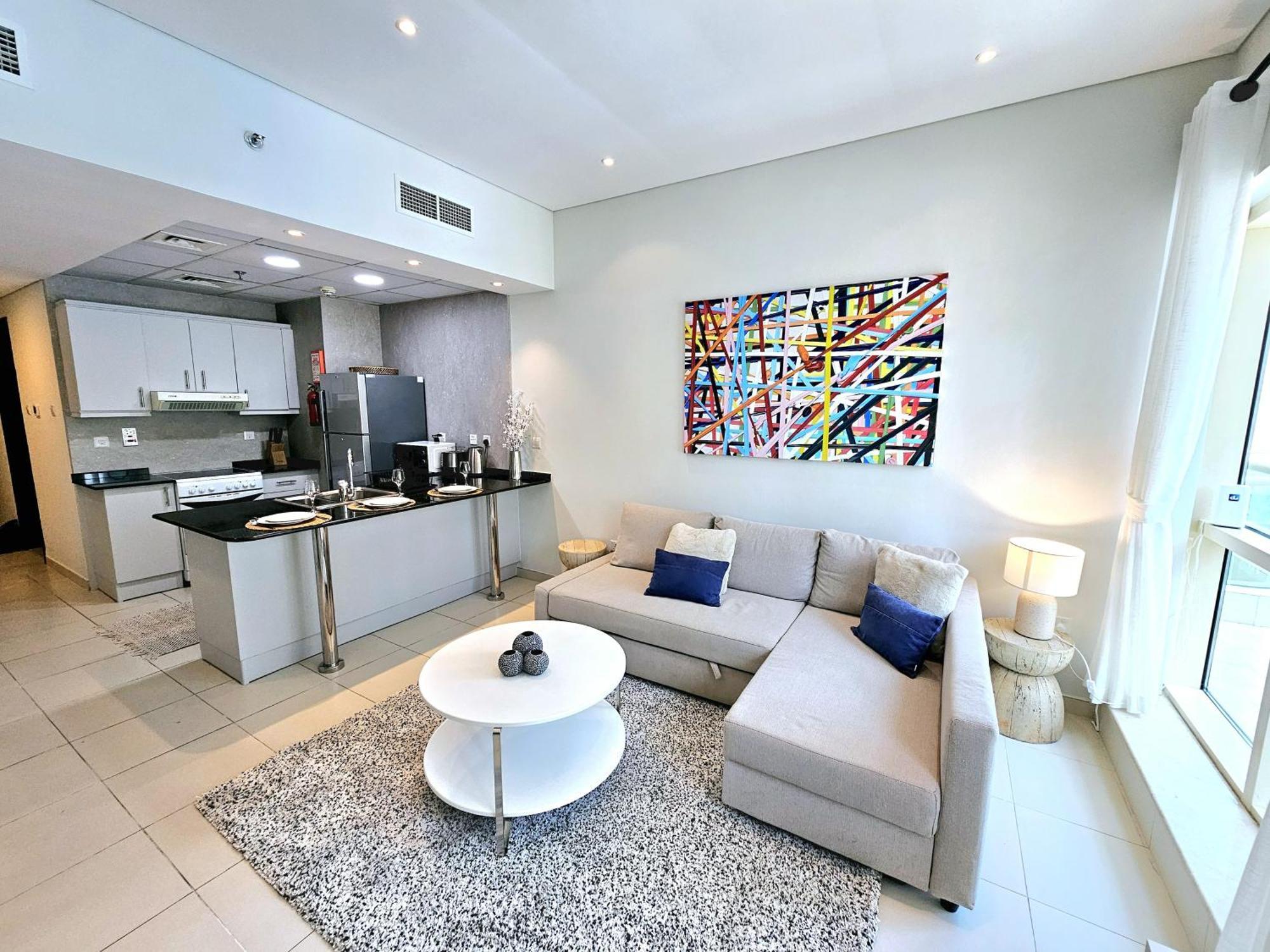 Sunrise Homes - Poolside 1 Bedroom Near Jbr Beach * Dubai
