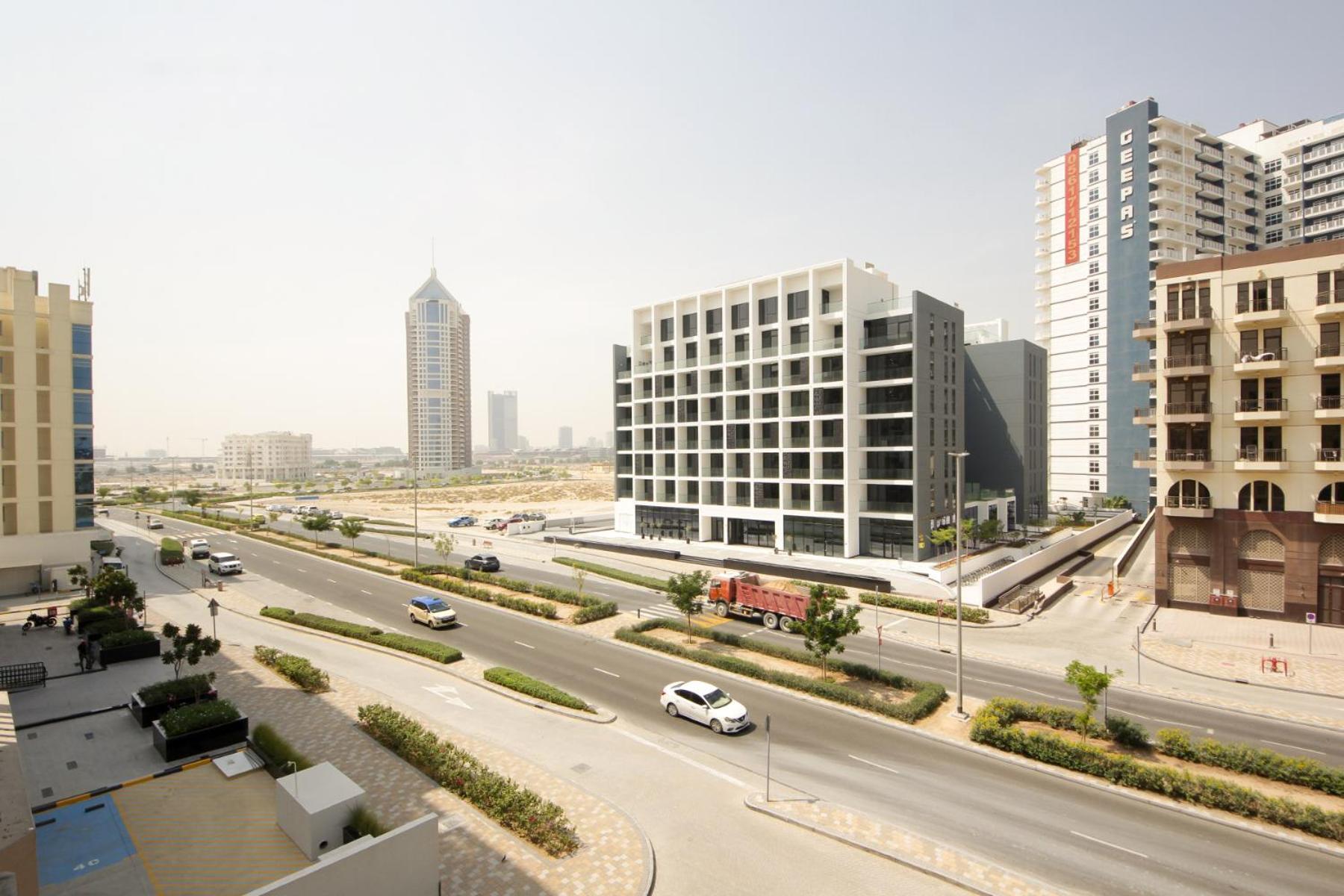 Apartment Silk Valley - Stylish 1Br Near Miracle Garden