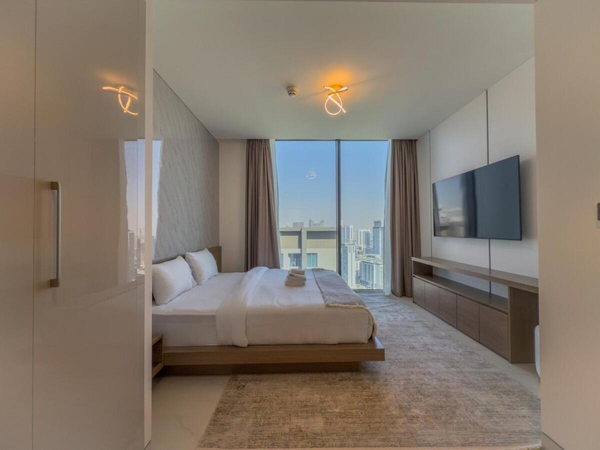 Apartment Elegant 2-br With Modern Comfort